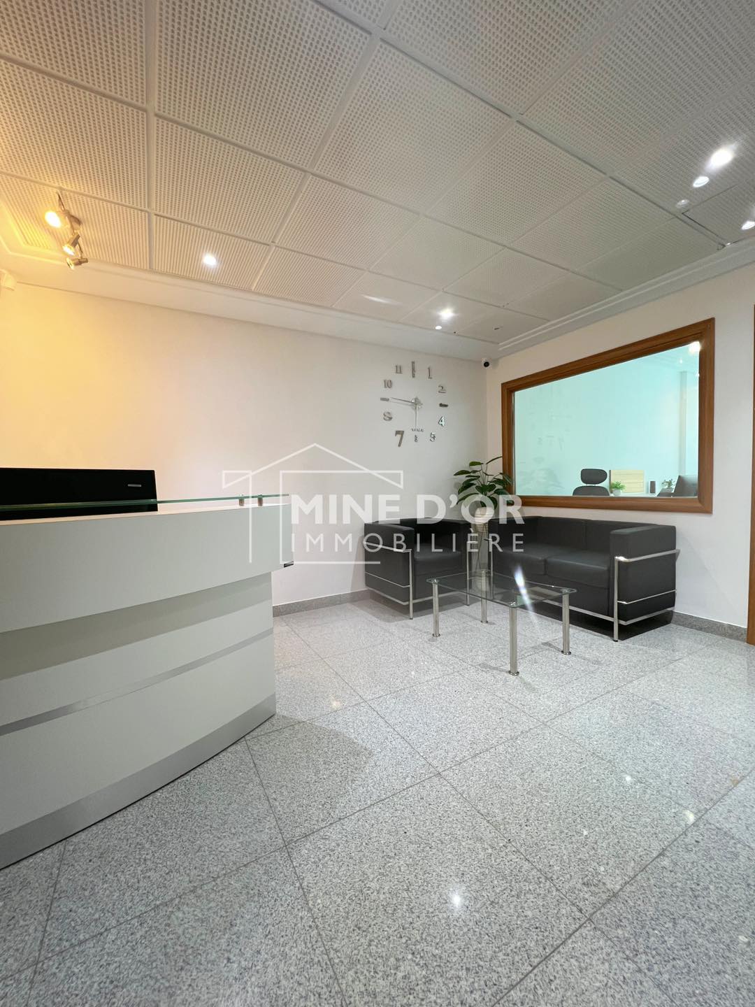 Cite El Khadra&nbsp;Zone urbaine nord&nbsp;Vente&nbsp;Surfaces&nbsp;Av bureau haut standing au centre urbain