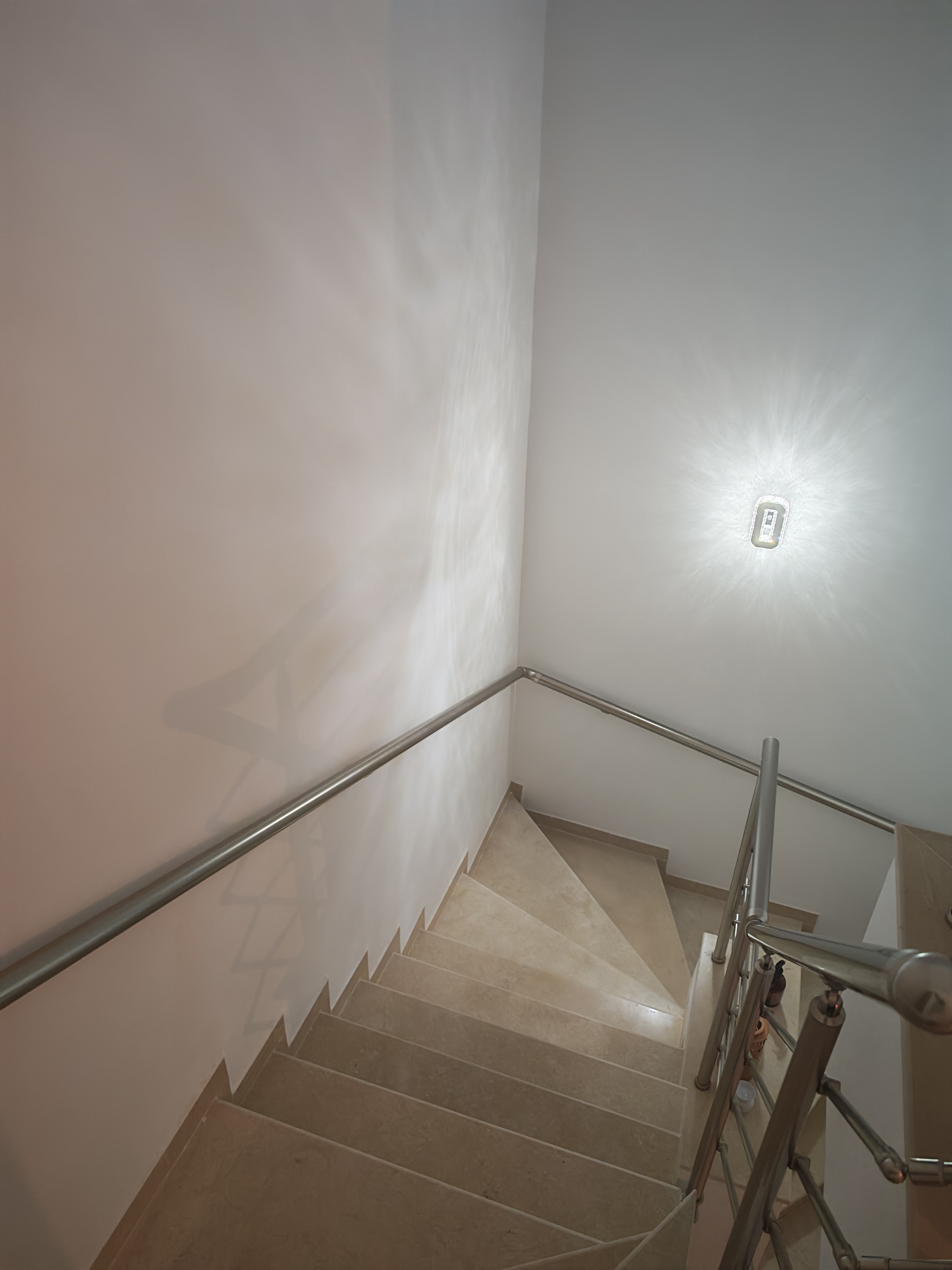 Akouda&nbsp;Chatt Meriem&nbsp;Vente&nbsp;Autre&nbsp;Vends triplex chott meriem