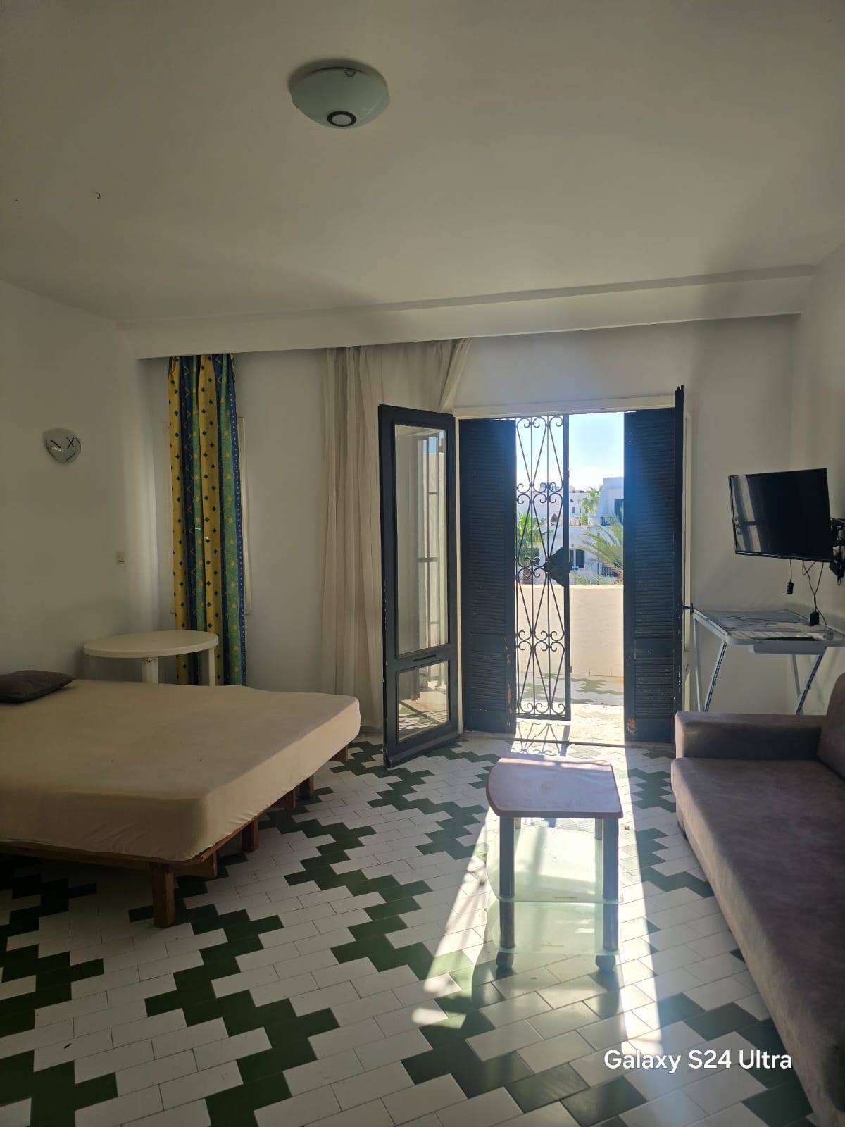 Akouda&nbsp;Chatt Meriem&nbsp;Vente&nbsp;Appart. 1 pi�ce&nbsp;Studio vue fontaine et vue mer