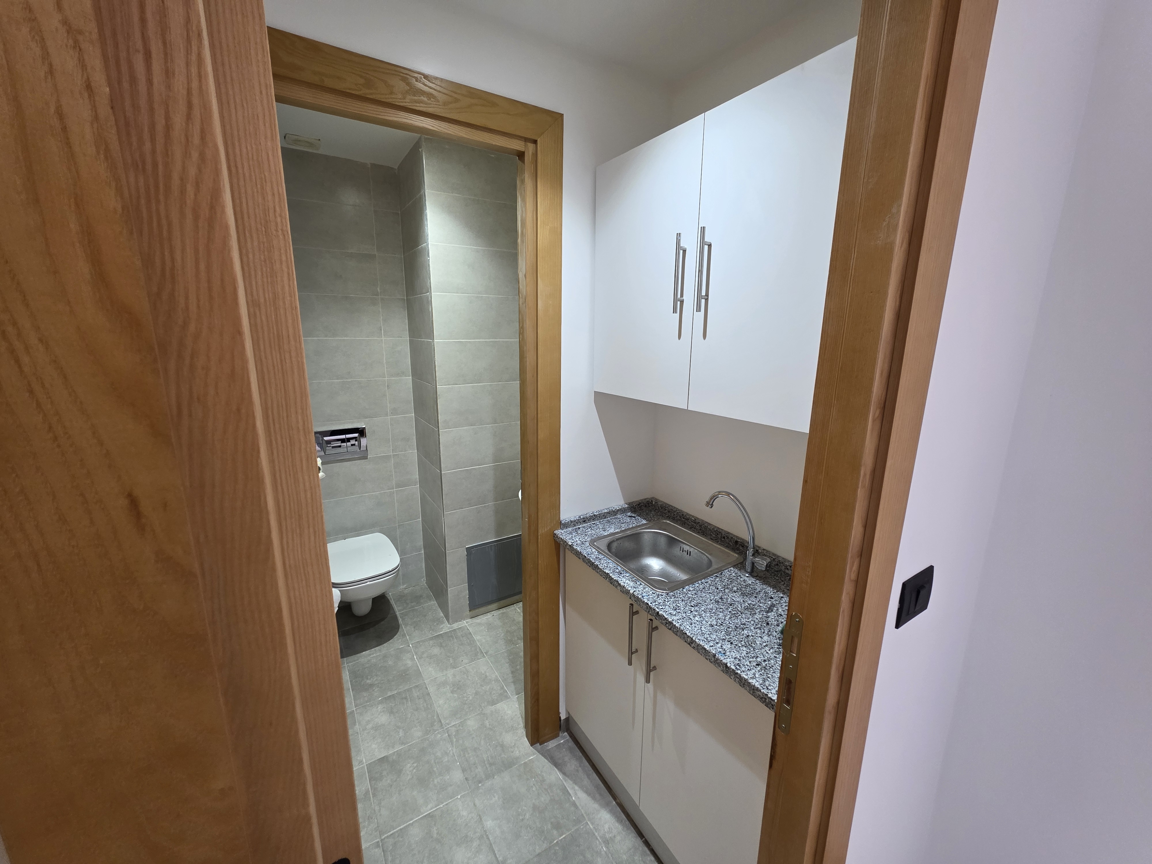 El Menzah Tunis Belvedere Bureaux & Commerces Bureau Bureau s1 tt neuf alain savary