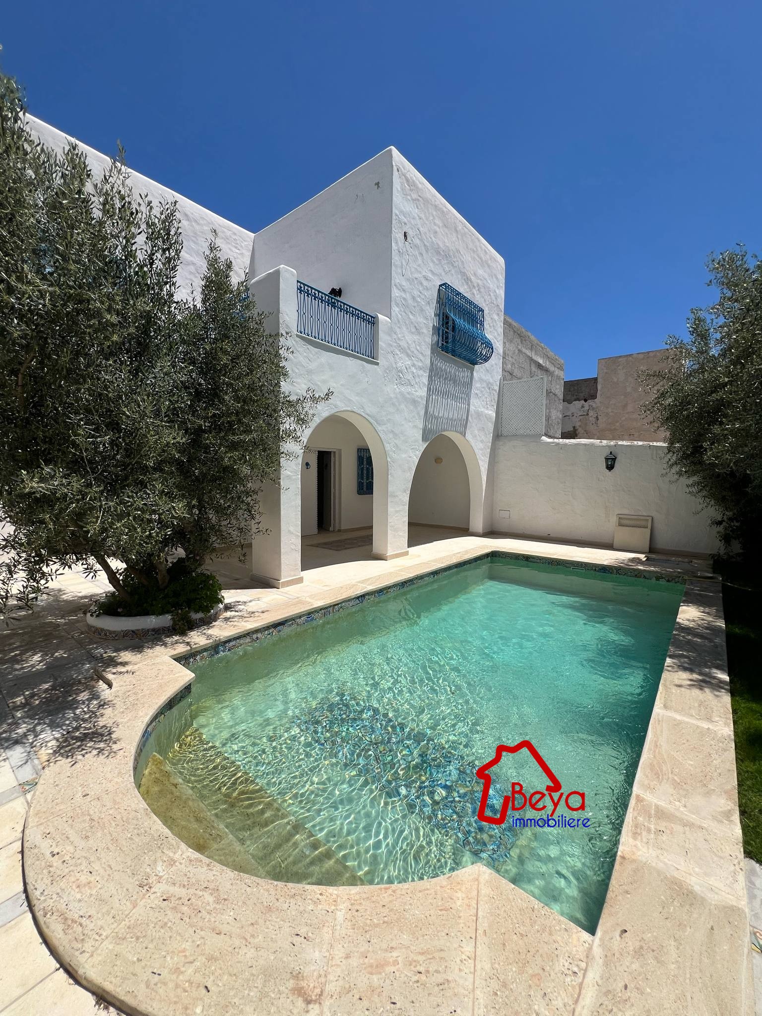 Hammamet&nbsp;Hammamet&nbsp;Vente&nbsp;Maisons&nbsp;Villa avec piscine vvm048