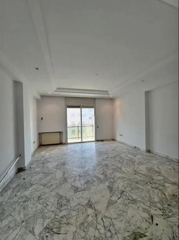 Ariana Ville&nbsp;Cite Ennasr 2&nbsp;Vente&nbsp;Appart. 4 pi�ces&nbsp;S3 affaire s�rieuse