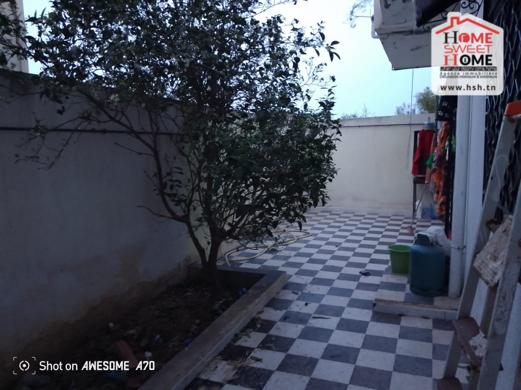 La Marsa&nbsp;Gammart&nbsp;Vente&nbsp;Appart. 5 pi�ces+&nbsp;Immeuble alina � gammarth