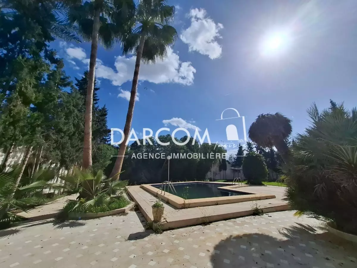 La Soukra&nbsp;Chotrana 2&nbsp;Vente&nbsp;Maisons&nbsp;Villa de maitre la soukra chotrana 2