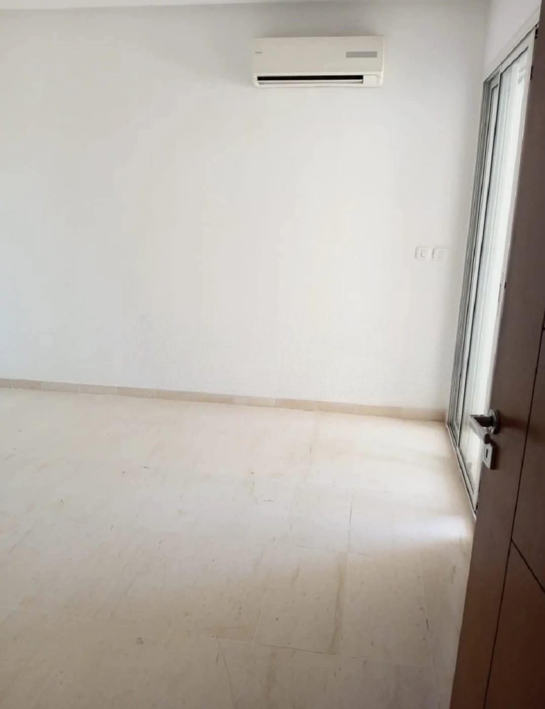 Mnihla&nbsp;Jardins d'el Menzah&nbsp;Location&nbsp;Appart. 2 pi�ces&nbsp;Un appart s 1 jardin d'el menzah 1