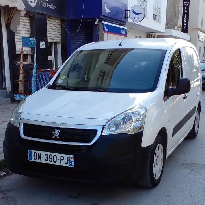 La Goulette&nbsp;La Goulette&nbsp;Peugeot&nbsp;Partner&nbsp;Mod�le 2016