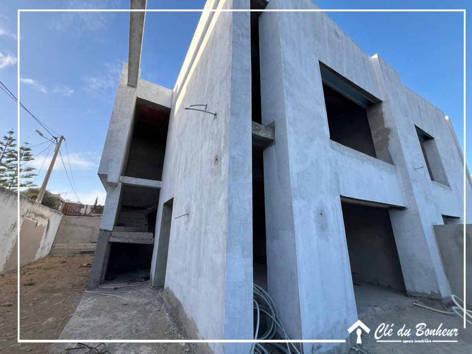 La Soukra&nbsp;La Soukra&nbsp;Vente&nbsp;Appart. 4 pi�ces&nbsp;Deux duplex � rue du parc la soukra