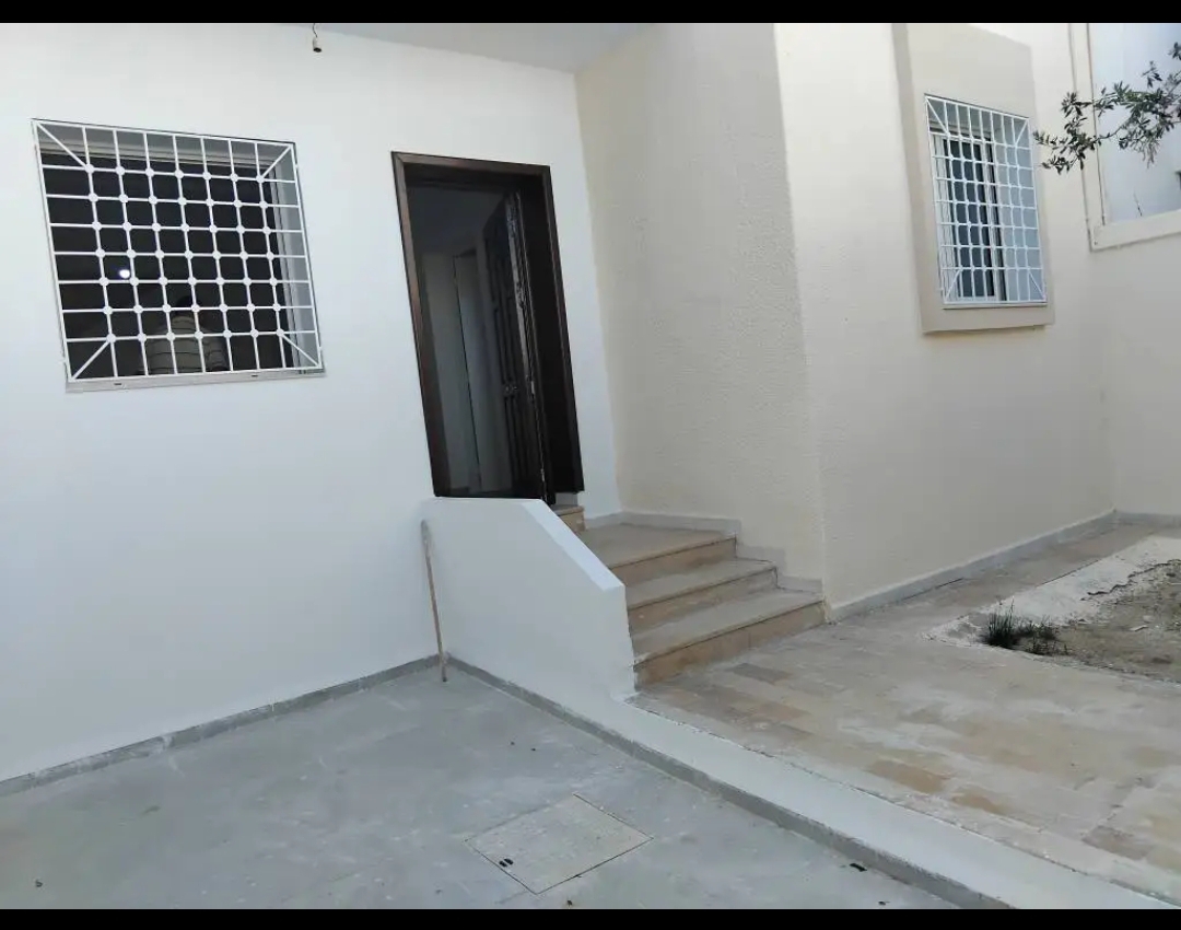 El Omrane Superieur&nbsp;El Omrane Superieur&nbsp;Vente&nbsp;Duplex&nbsp;Duplex s3 r�nov� au omrane sup�rieur