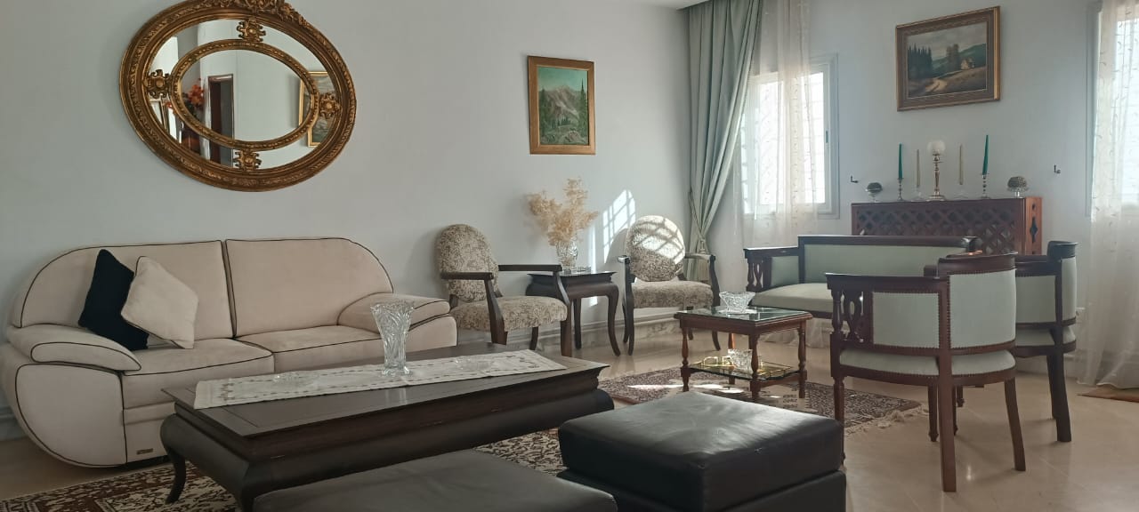 Ariana Ville&nbsp;El Menzah 6&nbsp;Vente&nbsp;Duplex&nbsp;Triplex r�nov� aux uv4 menzah 6