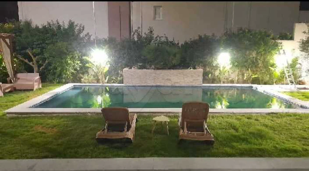 Ariana Ville&nbsp;Cite Ennasr 1&nbsp;Location&nbsp;Maisons&nbsp;Jolie eatge de villa ennaser