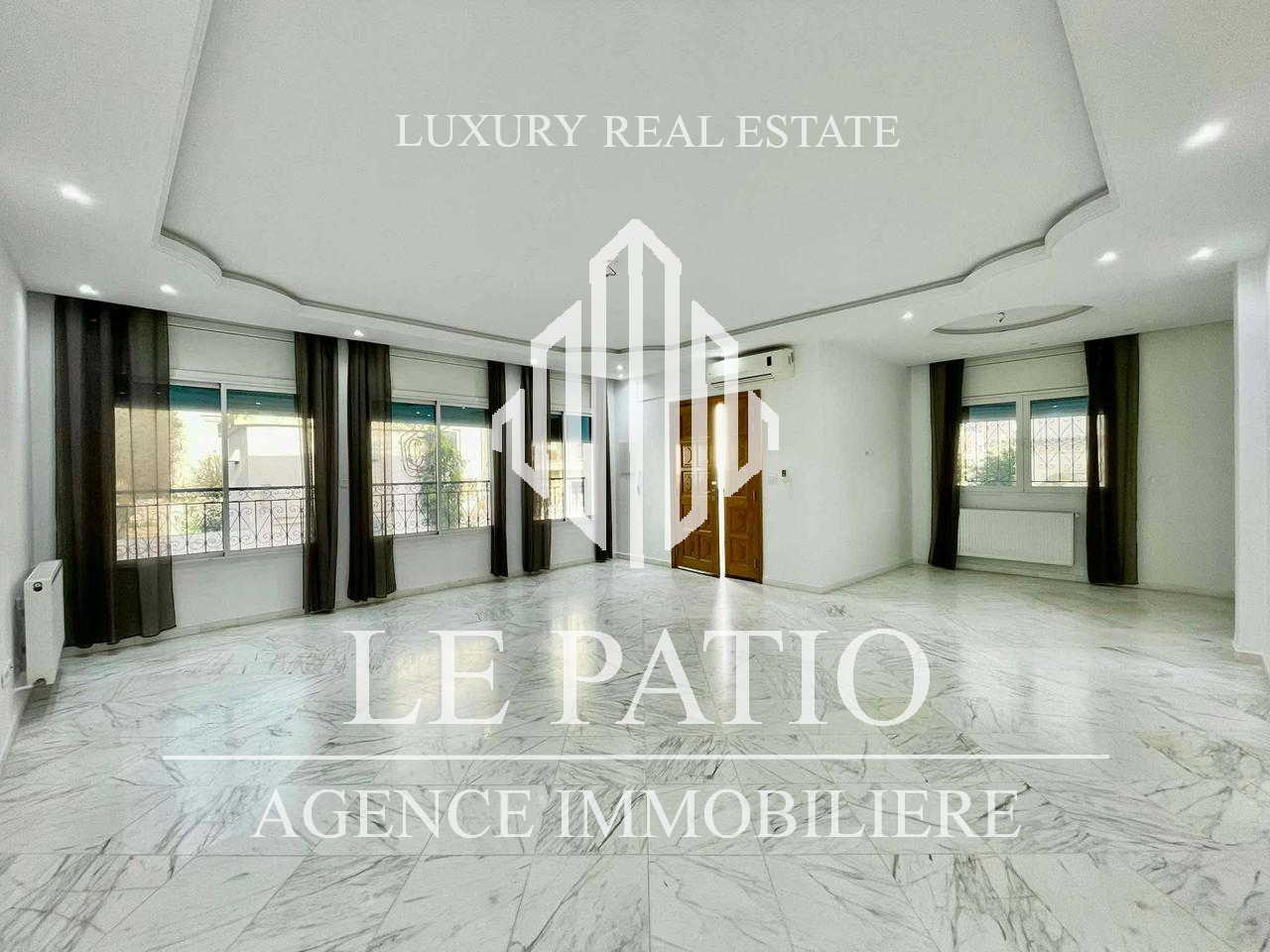 La Marsa&nbsp;Marsa Ennassim&nbsp;Location&nbsp;Appart. 4 pi�ces&nbsp;Etage de villa s3 a la marsa