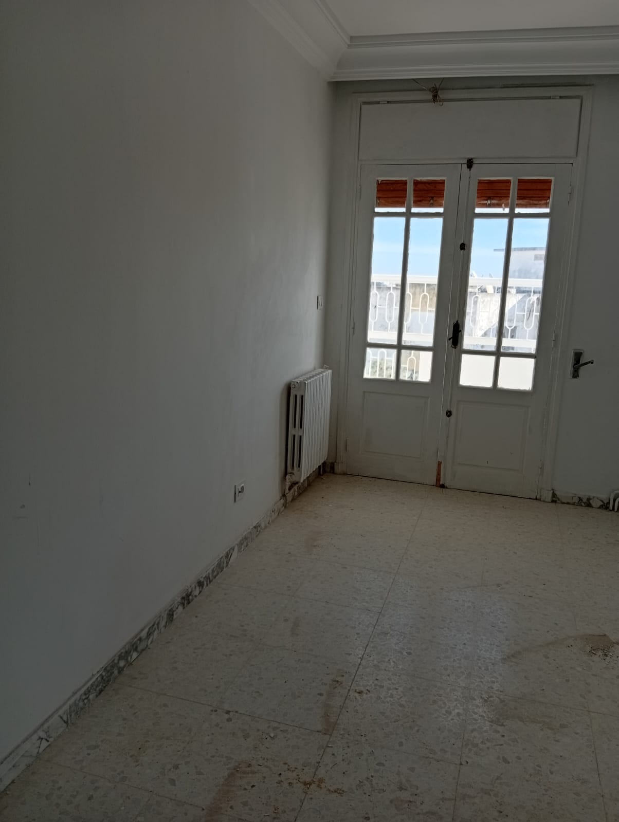Ariana Ville&nbsp;Cite Ennasr 2&nbsp;Location&nbsp;Appart. 4 pi�ces&nbsp;Un appartement s3 � ennasr 2 kiosque agil