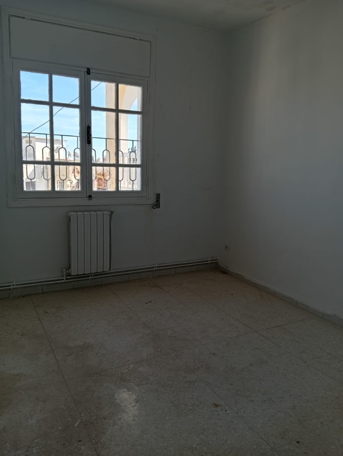 Ariana Ville&nbsp;Cite Ennasr 2&nbsp;Location&nbsp;Appart. 4 pi�ces&nbsp;Un appartement s3 � ennasr 2 kiosque agil