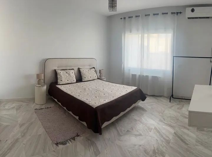 Ariana Ville&nbsp;Cite Ennasr 2&nbsp;Location&nbsp;Appart. 3 pi�ces&nbsp;Meubl� penthouse s2 unique