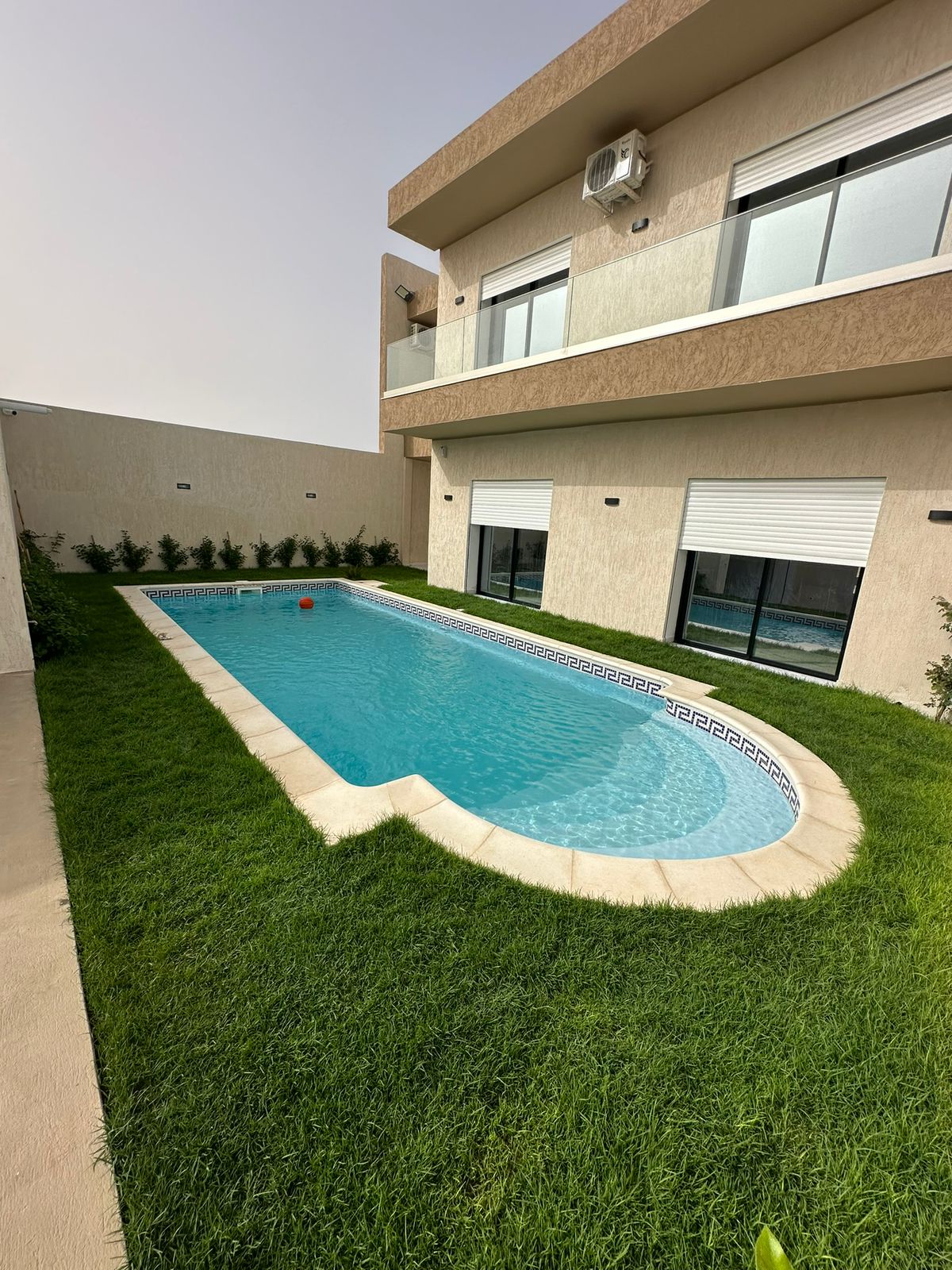 Akouda&nbsp;Chatt Meriem&nbsp;Vente&nbsp;Maisons&nbsp;Villa du luxe a double fa�ade a chatt mariem