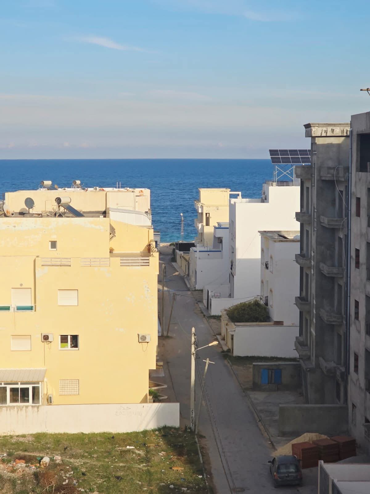 Akouda&nbsp;Chatt Meriem&nbsp;Vente&nbsp;Appart. 3 pi�ces&nbsp;Penthouse d'exception avec vue imprenable sur mer