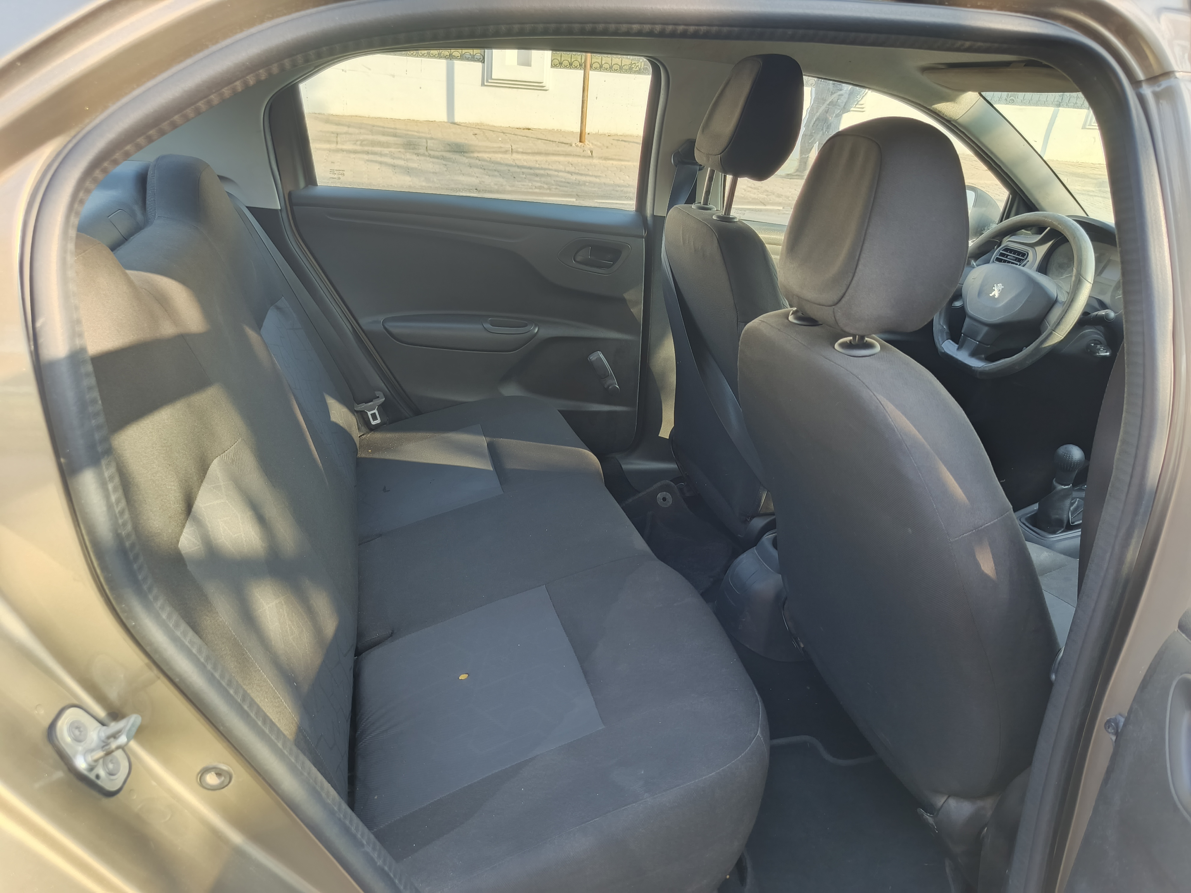 La Marsa&nbsp;Berge Du Lac&nbsp;Peugeot&nbsp;Autre Mod�le&nbsp;Peugeot 301