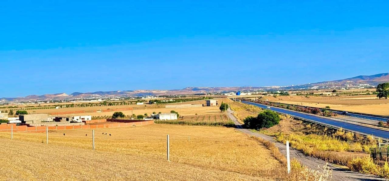Sidi Thabet&nbsp;Sidi Thabet&nbsp;Vente&nbsp;Surfaces&nbsp;Terrain en zone r�sidentielle