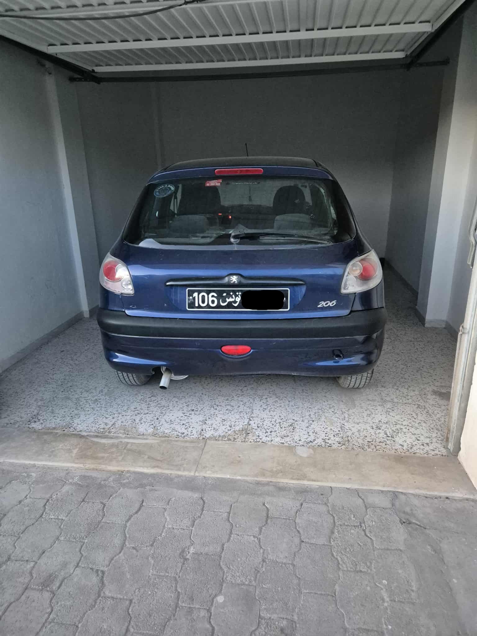 Ariana Ville&nbsp;Ariana&nbsp;Peugeot&nbsp;206&nbsp;206 tr�s bien maintenue