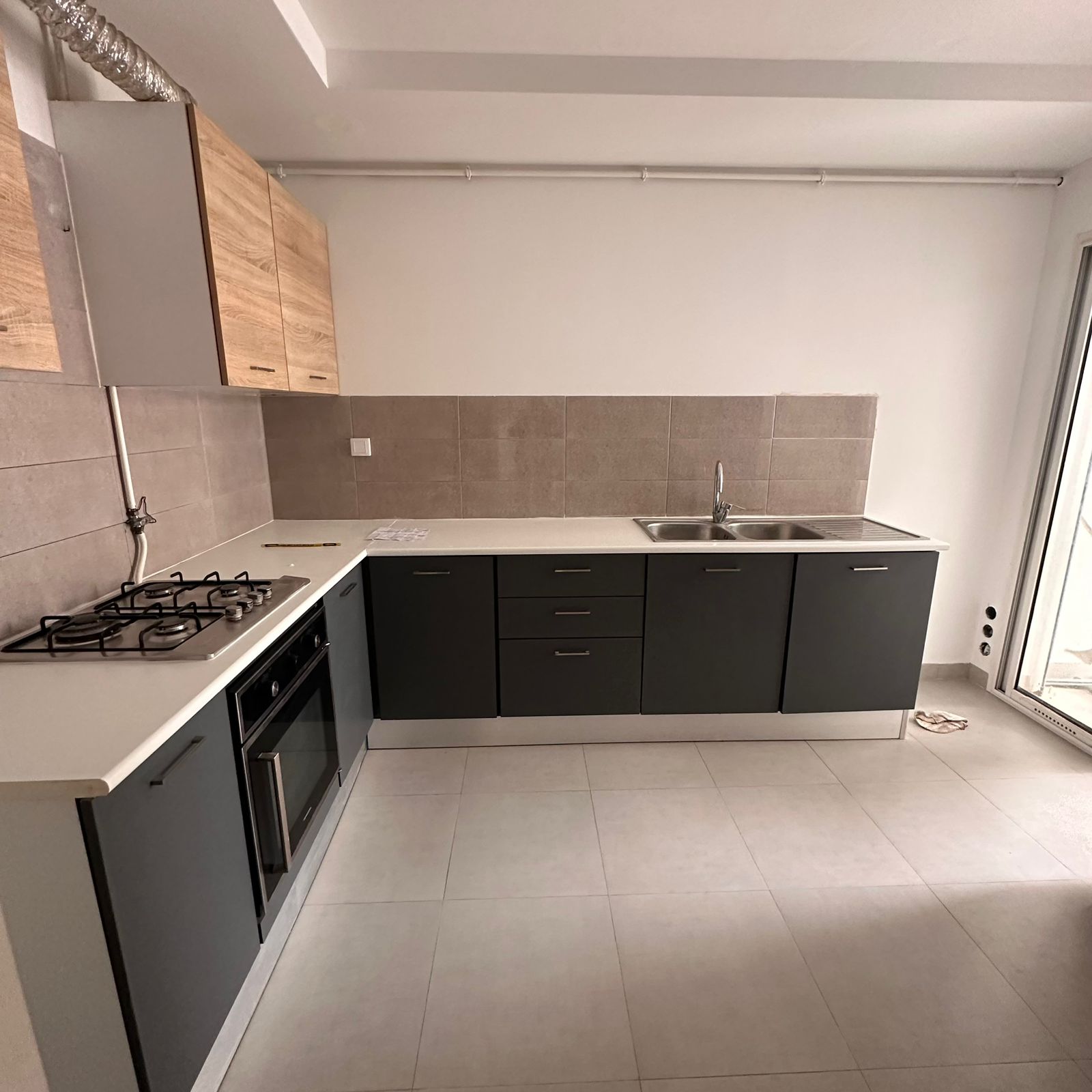 Hammam Chatt&nbsp;Borj Cedria&nbsp;Vente&nbsp;Appart. 3 pi�ces&nbsp;Appartement s2 haut standing