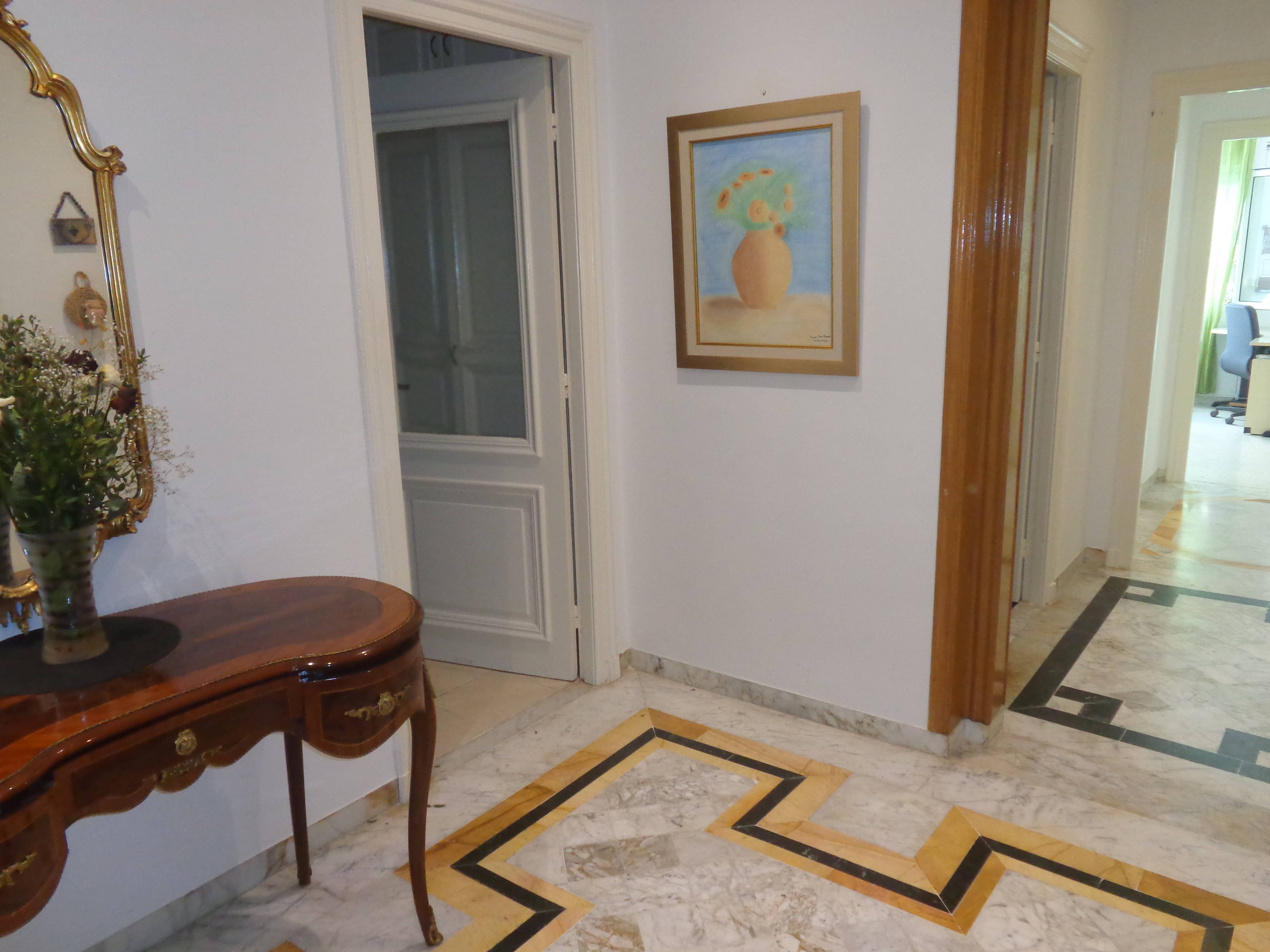 Ariana Ville&nbsp;Cite Ennasr 2&nbsp;Vente&nbsp;Appart. 5 pi�ces+&nbsp;S3 perle rare 5min ren� descartes