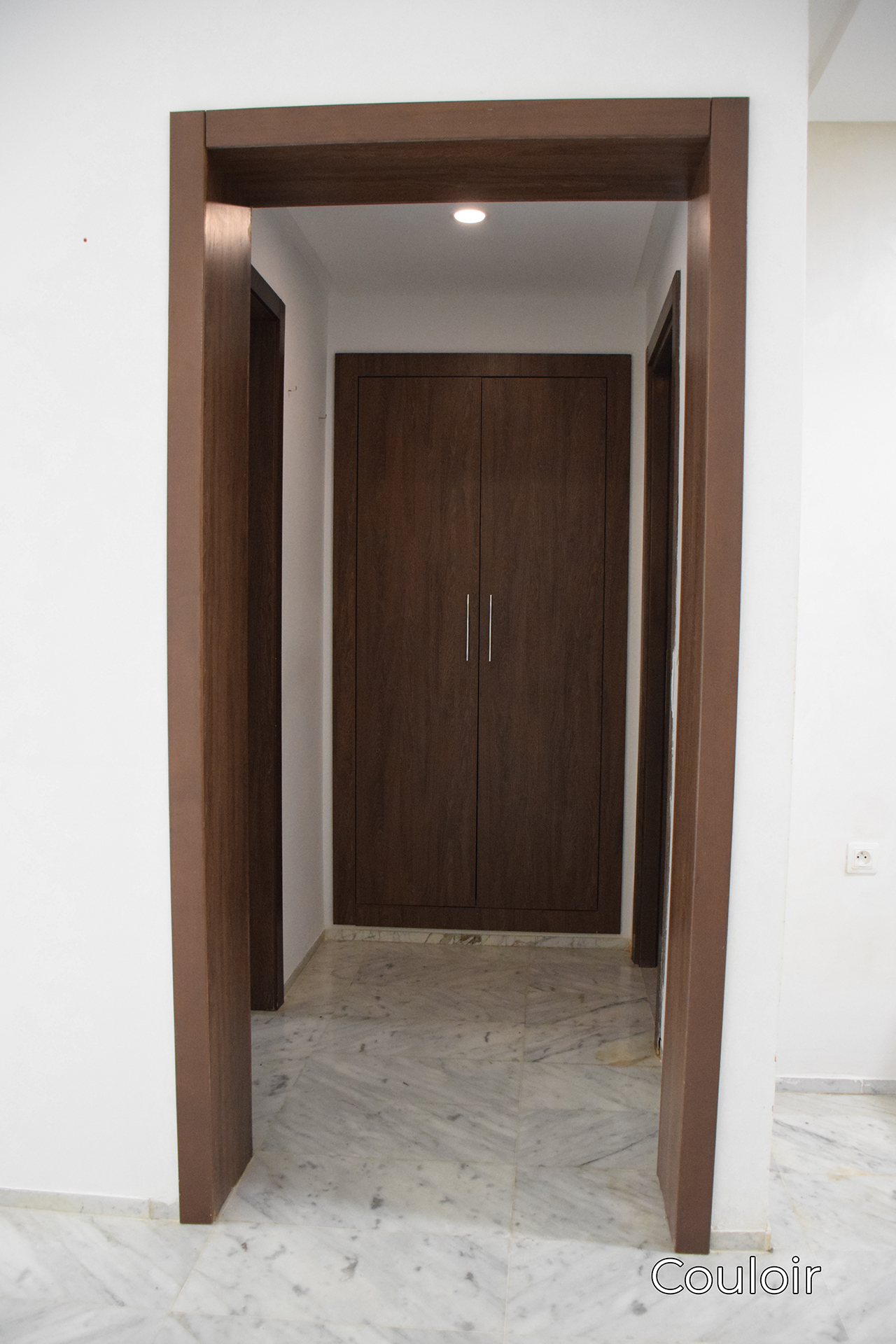 La Soukra&nbsp;La Soukra&nbsp;Location&nbsp;Appart. 1 pi�ce&nbsp;Bel appart s1 h standing au r chauss�e avec jardin