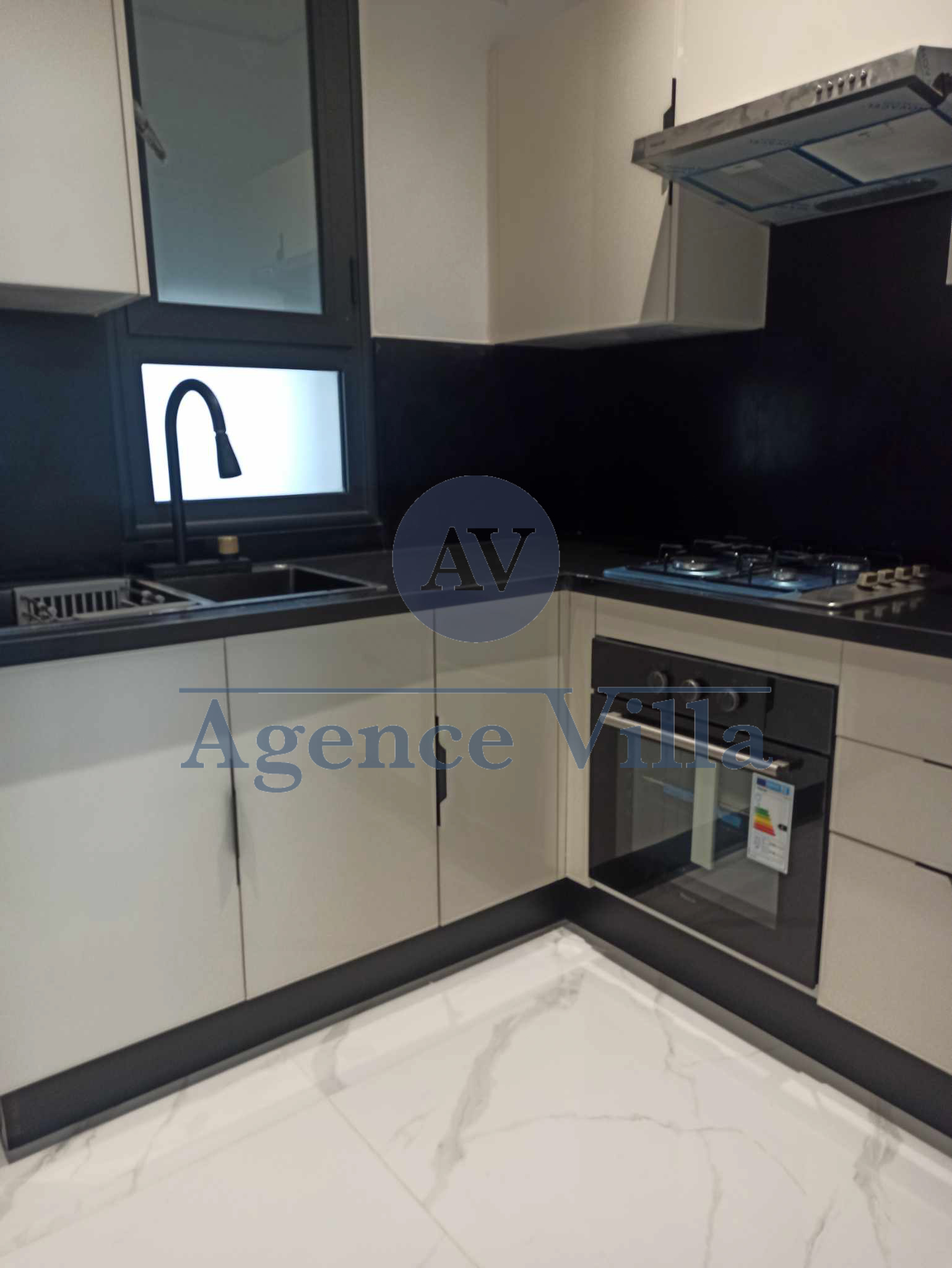 Vente&nbsp;Appart. 5 pi�ces+ - Tunisie