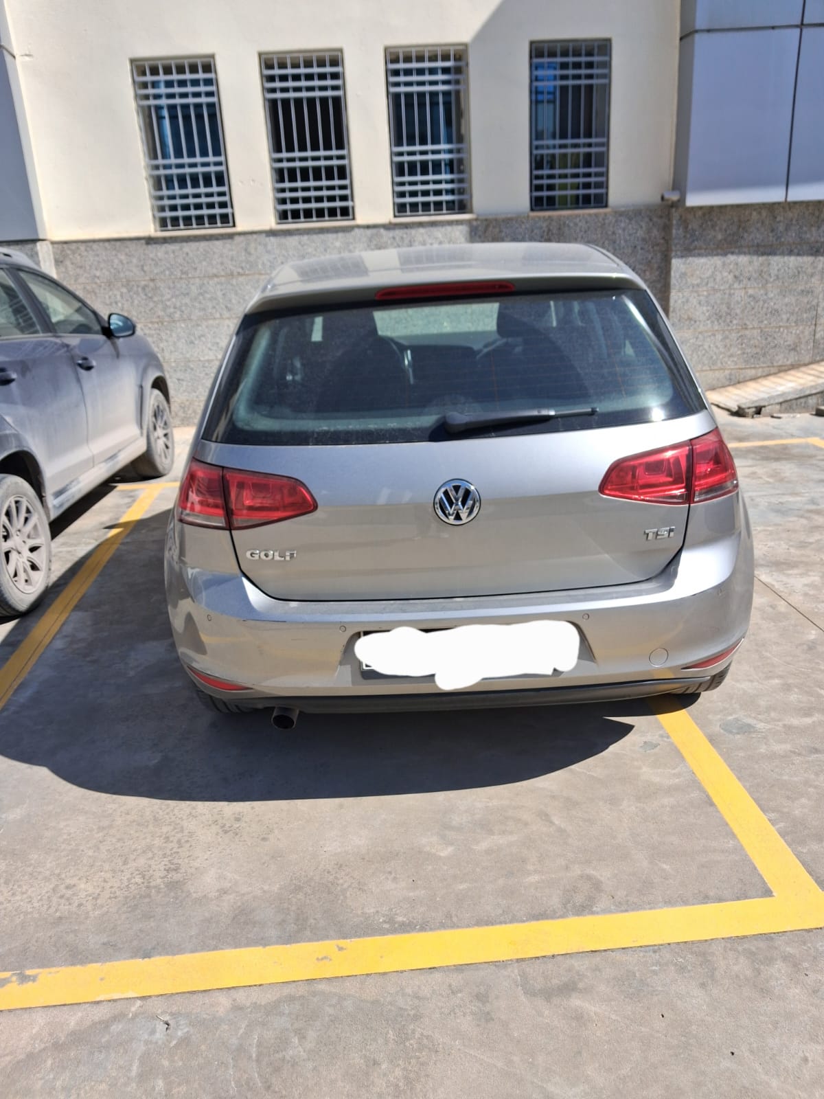 Cite El Khadra&nbsp;Zone urbaine nord&nbsp;Volkswagen&nbsp;Golf 7&nbsp;Volkswagen golf 7 smartline