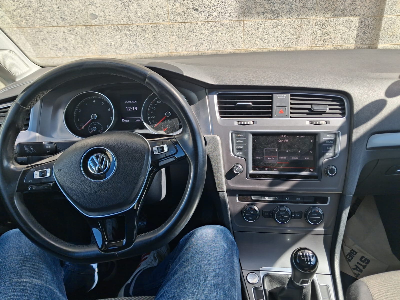 Cite El Khadra&nbsp;Zone urbaine nord&nbsp;Volkswagen&nbsp;Golf 7&nbsp;Volkswagen golf 7 smartline