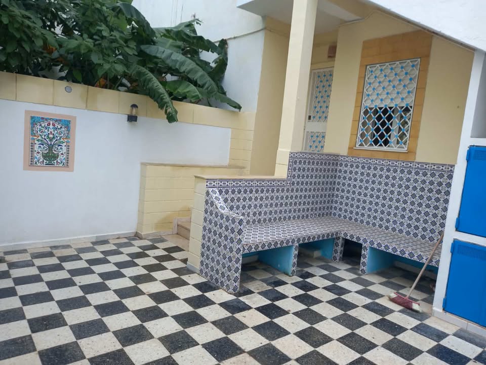 El Mourouj&nbsp;El Mourouj&nbsp;Vente&nbsp;Appart. 4 pi�ces&nbsp;App rdc style maison