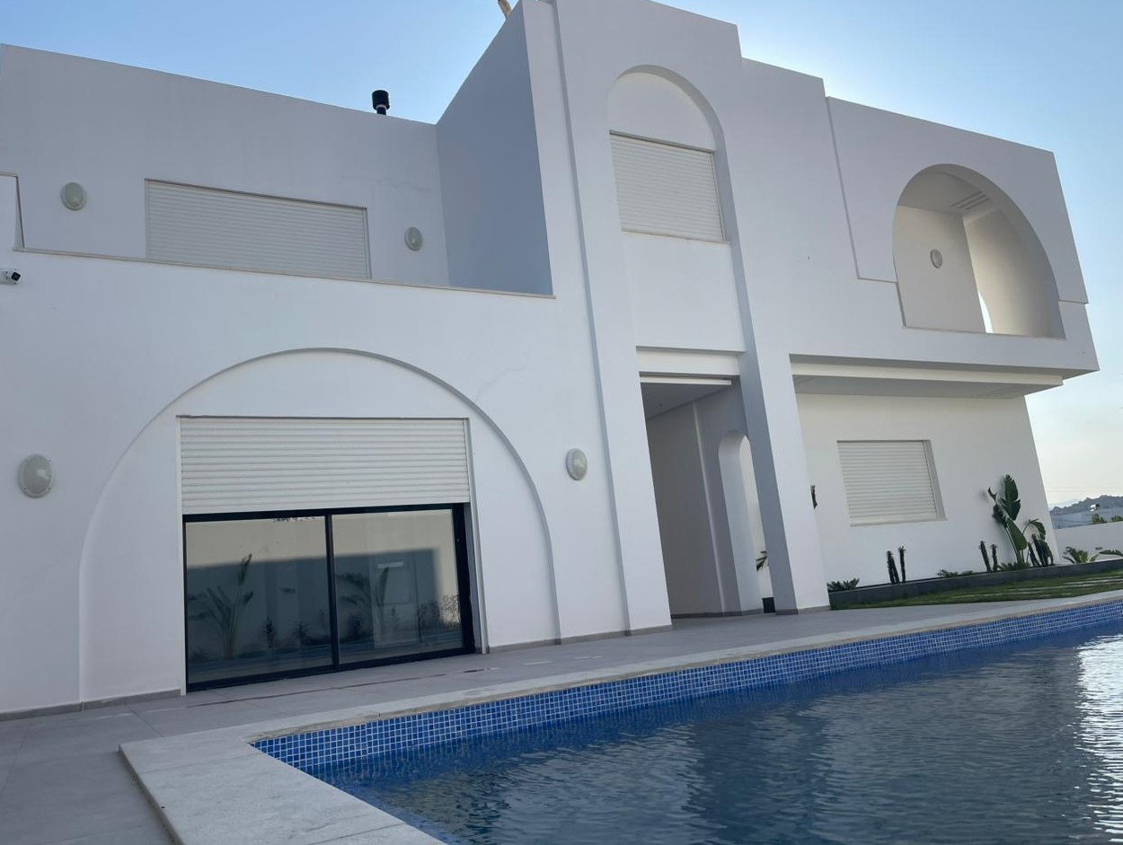 Hammamet&nbsp;Hammamet&nbsp;Vente&nbsp;Appart. 4 pi�ces&nbsp;Villa de luxe monchar