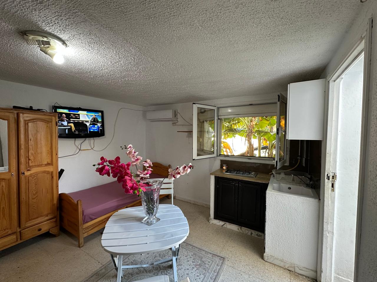 Ariana Ville&nbsp;El Menzah 5&nbsp;Location&nbsp;Appart. 1 pi�ce&nbsp;S plus 0 meubl� menzah5 pour fille