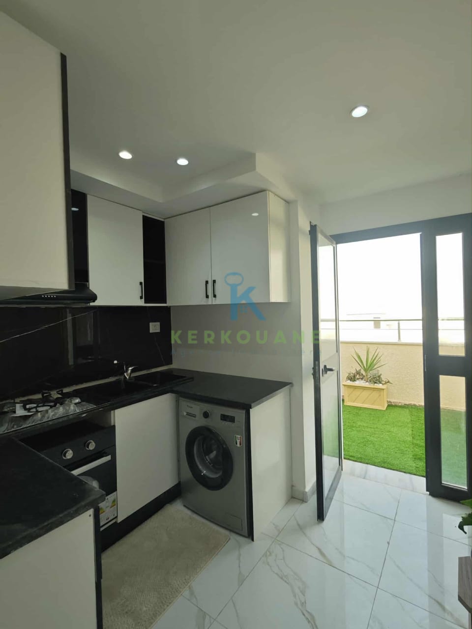 Hammam El Ghezaz&nbsp;Ezzahra&nbsp;Vente&nbsp;Appart. 3 pi�ces&nbsp;Appartement vue de mer ezzahra hammem ghezez