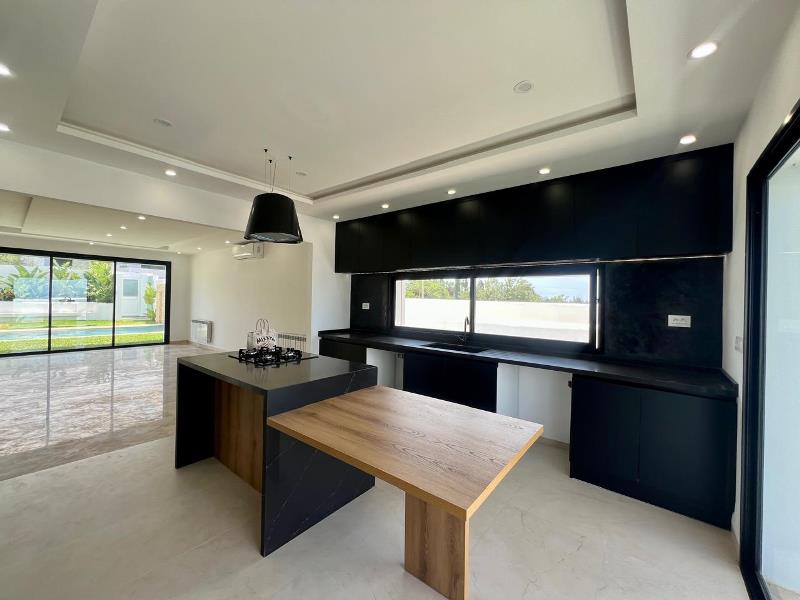 Hammamet&nbsp;Hammamet&nbsp;Vente&nbsp;Maisons&nbsp;V557 villa brune la zone craxi hammamet