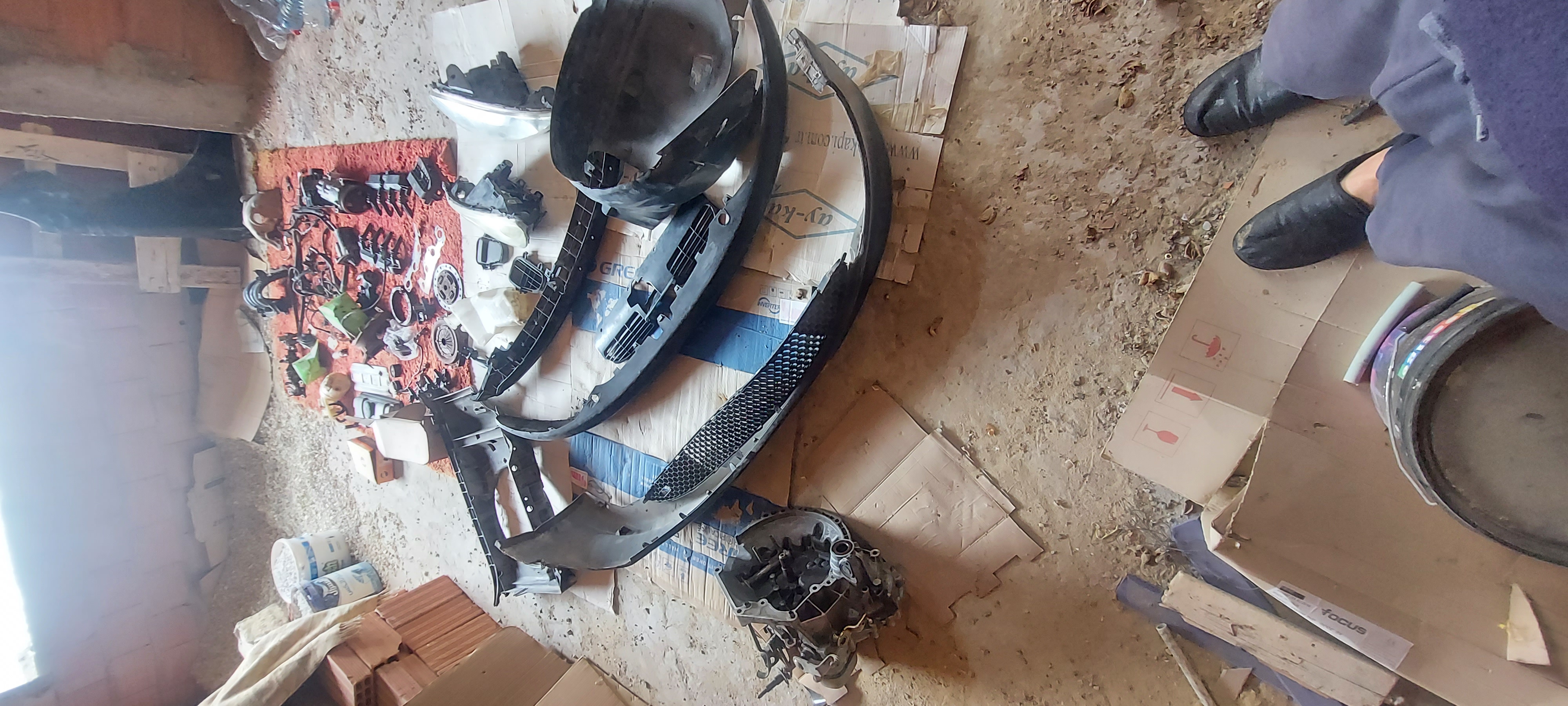 Mnihla&nbsp;Jardins d'el Menzah&nbsp;Pi�ces D�tach�es&nbsp;Autres Pi�ces Auto&nbsp;Pieces detachees phase2