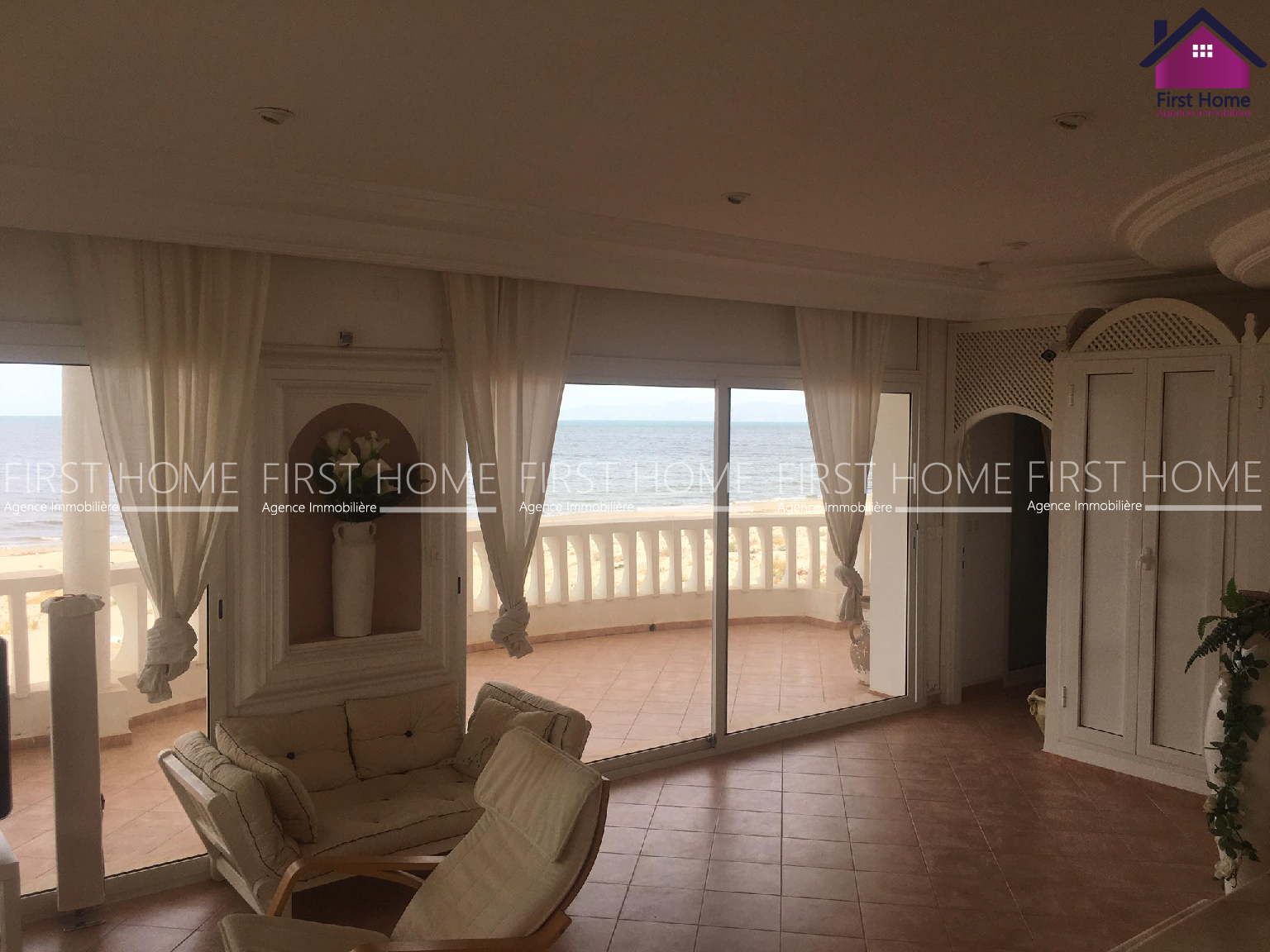 Hammam Chatt&nbsp;Hammam Chatt&nbsp;Vente&nbsp;Maisons&nbsp;Villa pied dand l'eau