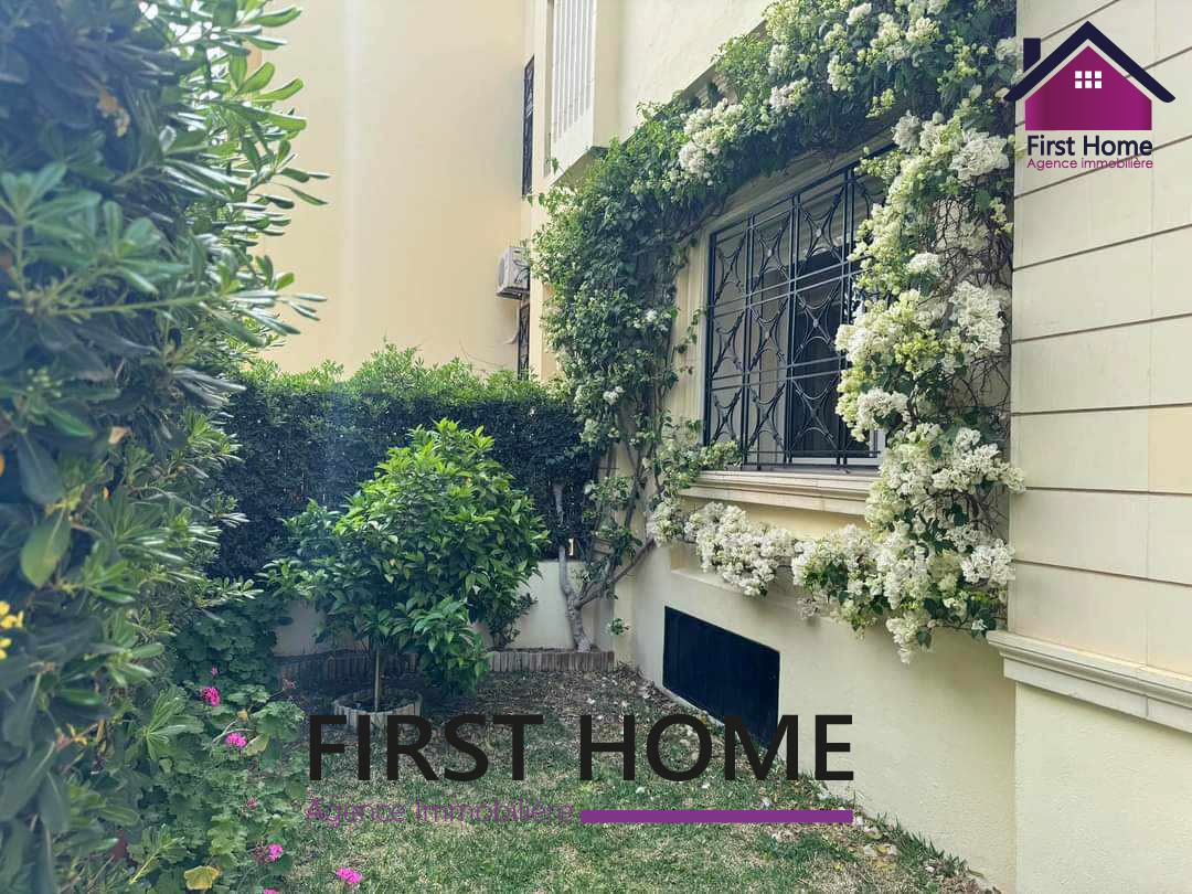 La Soukra&nbsp;La Soukra&nbsp;Vente&nbsp;Maisons&nbsp;Magnifique triplex a la soukra