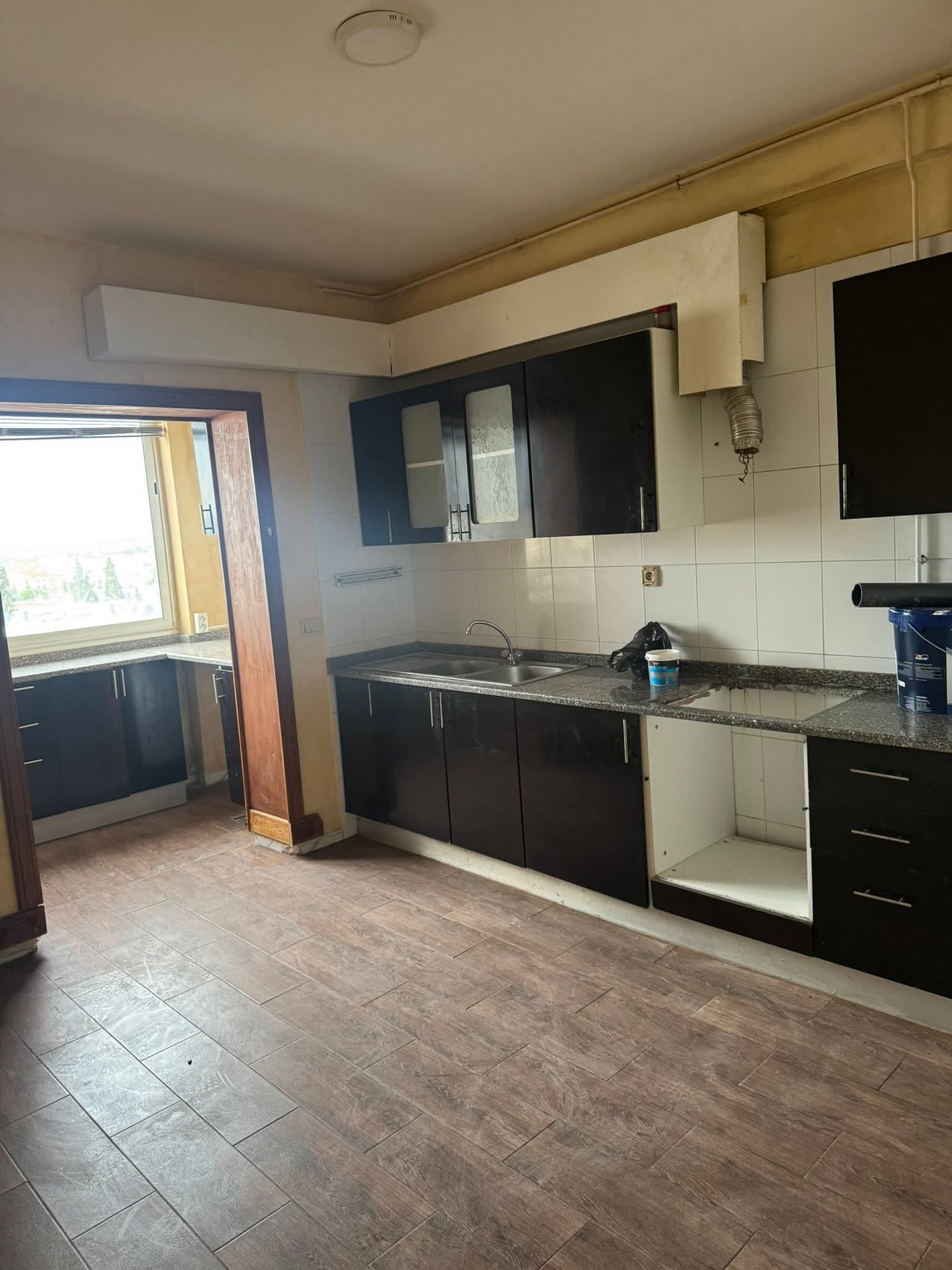 El Mourouj&nbsp;El Mourouj&nbsp;Vente&nbsp;Appart. 4 pi�ces&nbsp;Appartement mourouj 6 sur la route principale