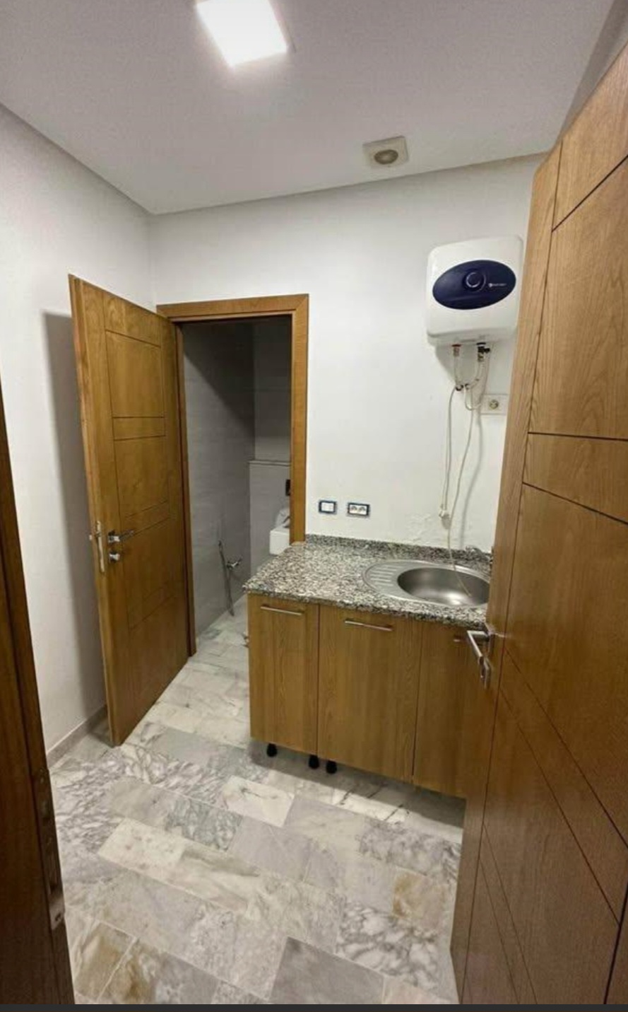 El Menzah&nbsp;El Manar 1&nbsp;Bureaux & Commerces&nbsp;Bureau&nbsp;Bureau h3 a manar 1