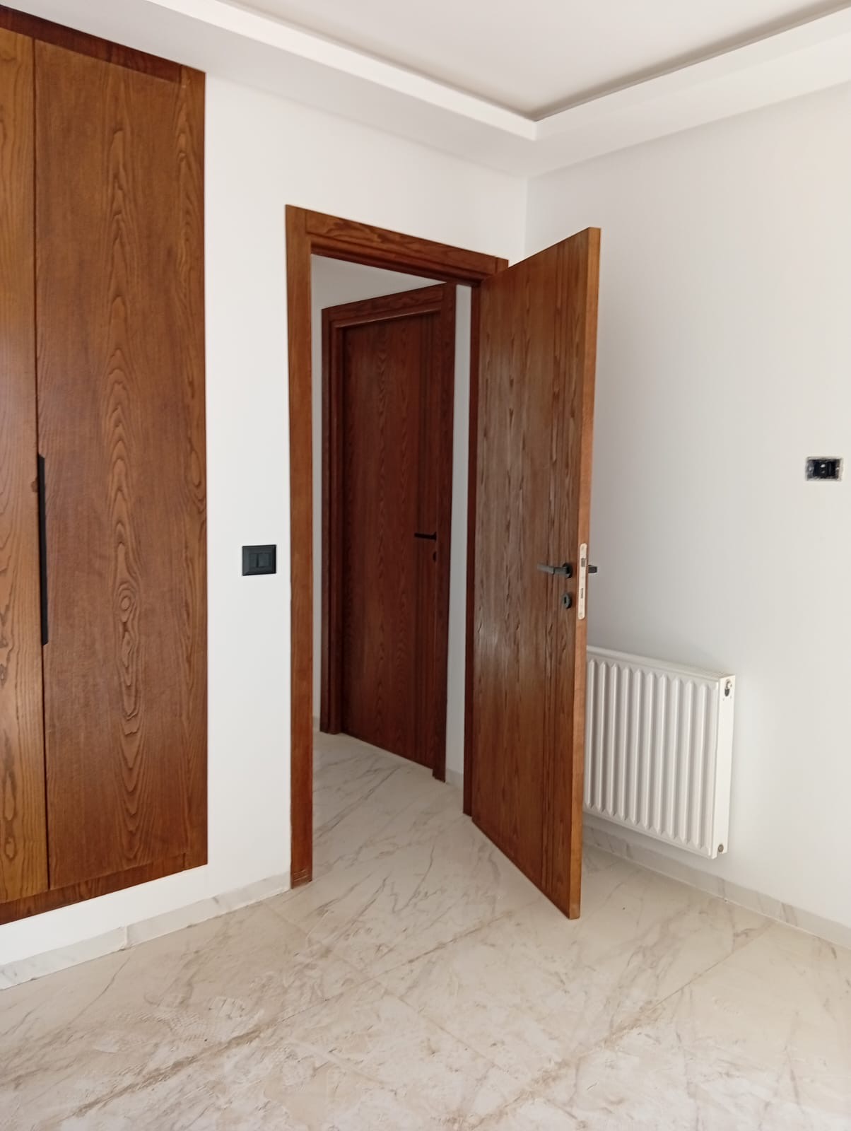 La Marsa&nbsp;El Aouina&nbsp;Vente&nbsp;Appart. 3 pi�ces&nbsp;Un appartement s2 jamais habit� � cit� wahat