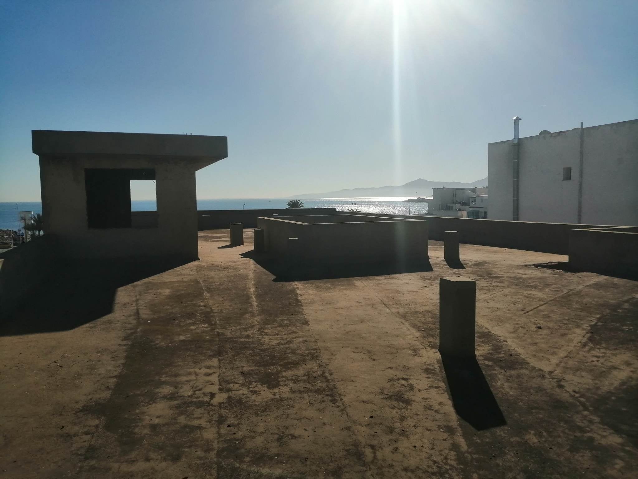 La Goulette&nbsp;La Goulette&nbsp;Vente&nbsp;Surfaces&nbsp;Immeuble inachv�e  pour un projet a la goulette