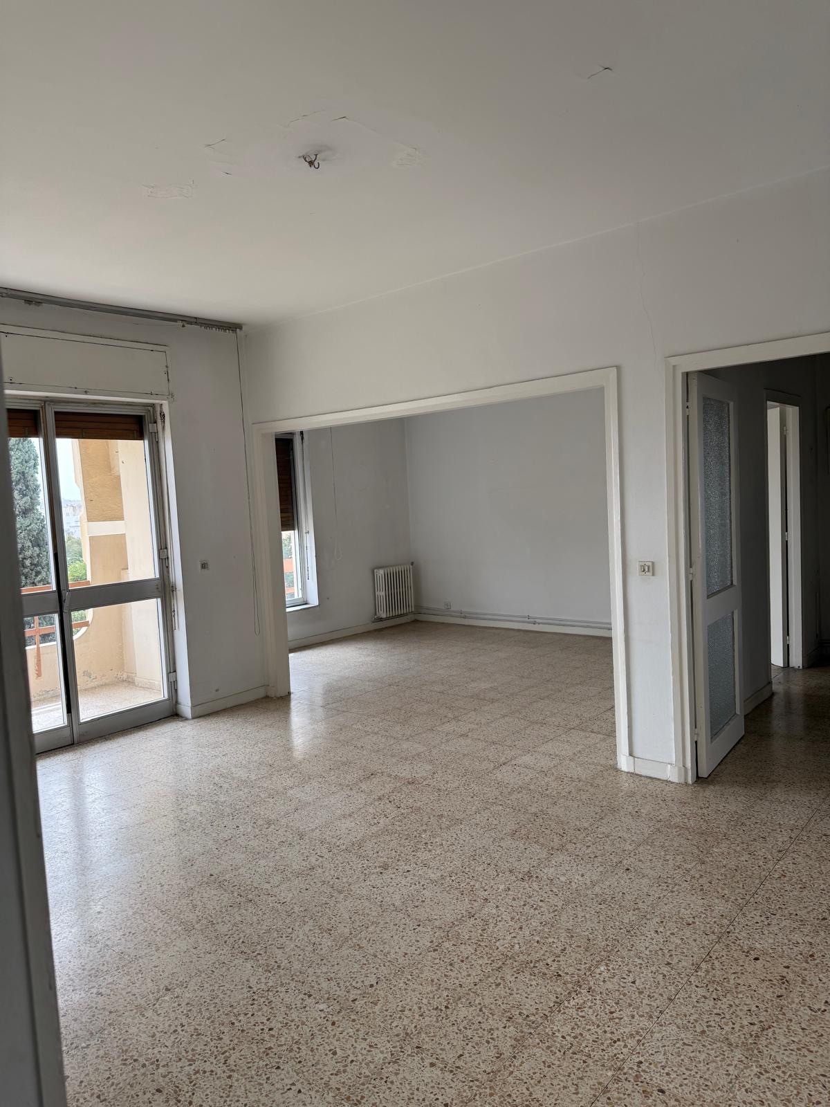 Ariana Ville&nbsp;El Menzah 5&nbsp;Vente&nbsp;Appart. 4 pi�ces&nbsp;Appt s3 menzah5  r�sidence les pyramides