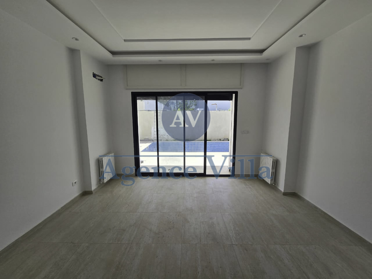 La Soukra&nbsp;La Soukra&nbsp;Location&nbsp;Appart. 4 pi�ces&nbsp;Villa plain pied neuve a la soukra