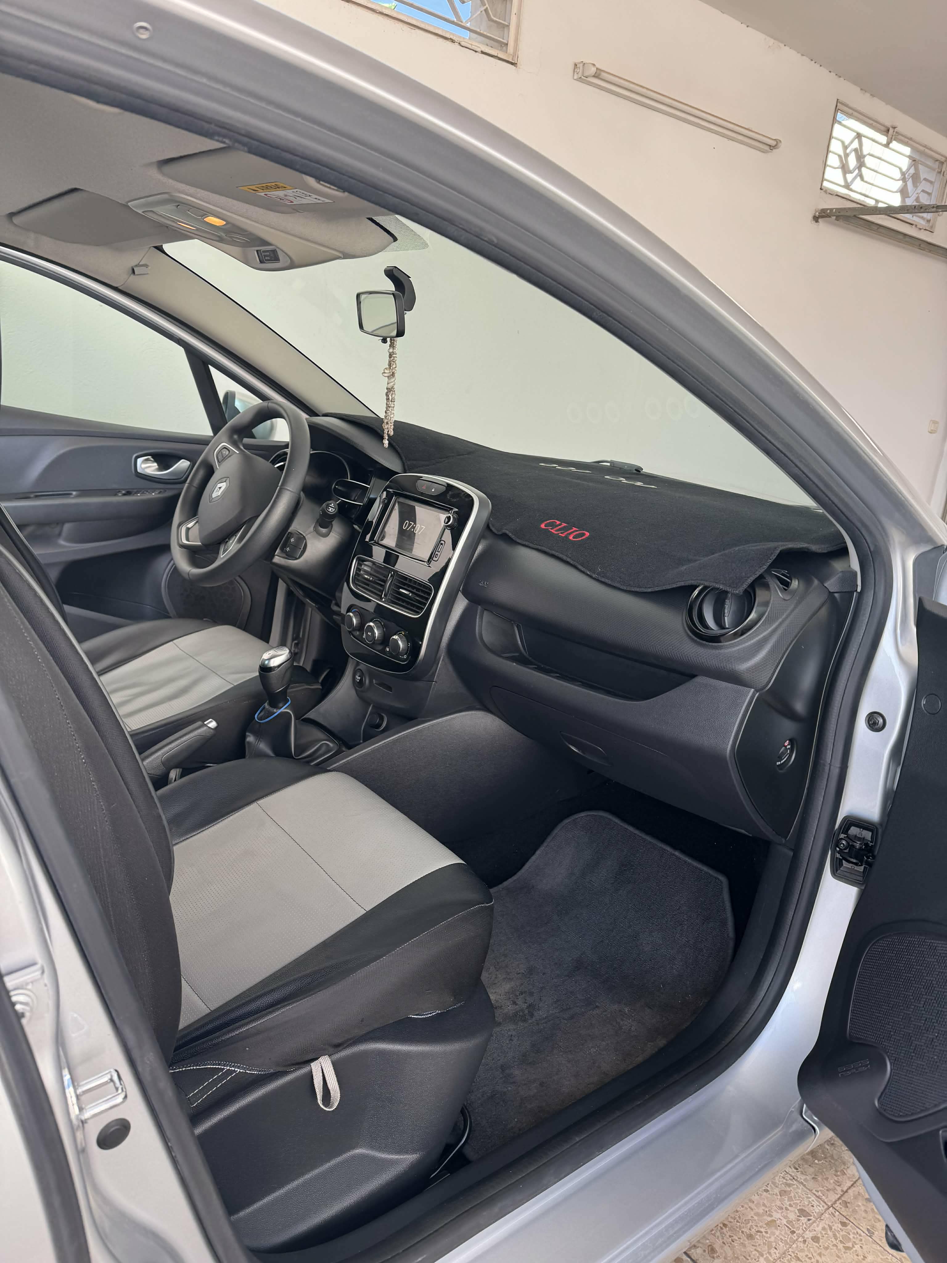 Hammam Lif&nbsp;Hammam Lif&nbsp;Renault&nbsp;Clio&nbsp;Renault clio tce