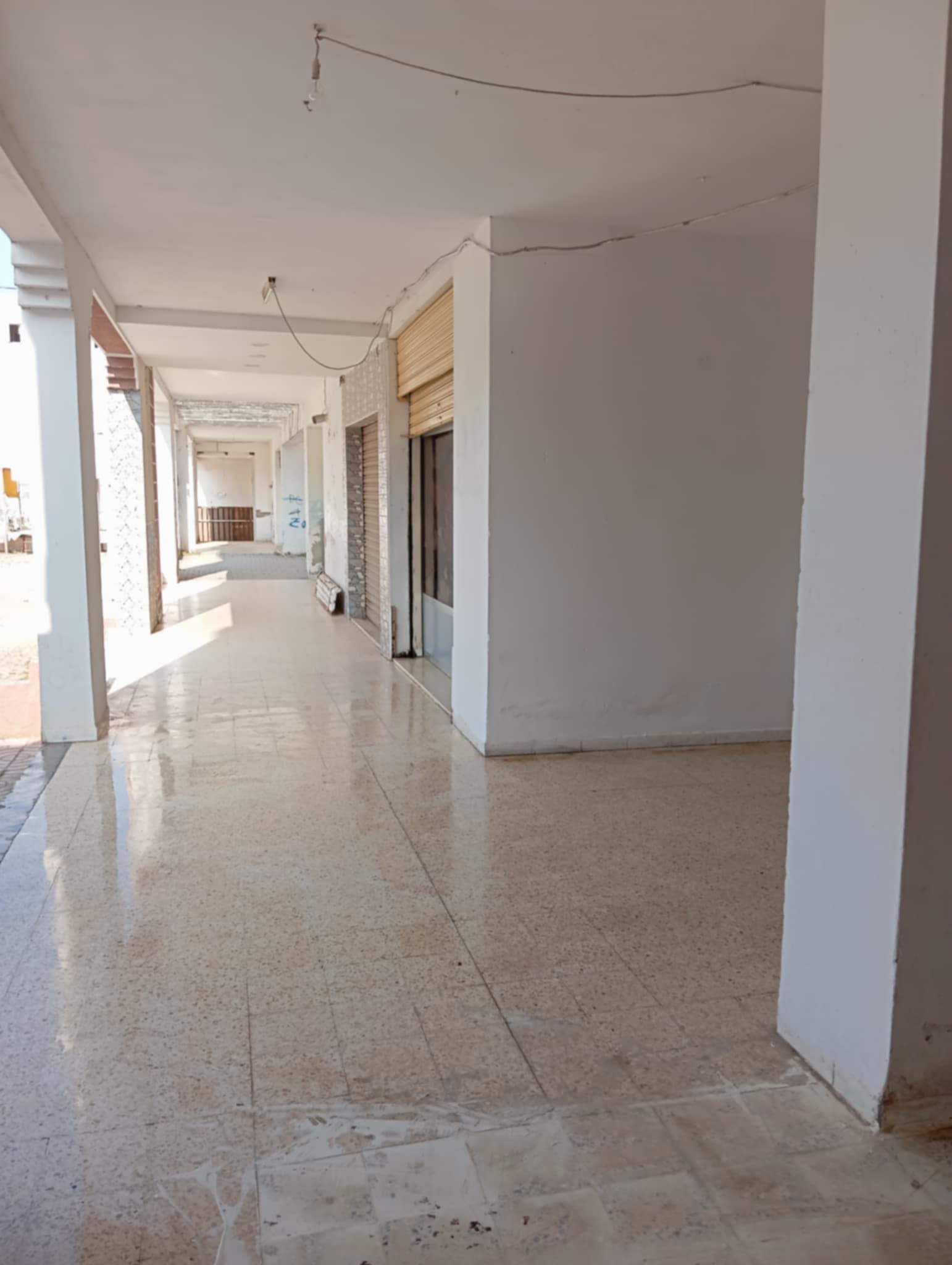 El Mourouj&nbsp;El Mourouj&nbsp;Vente&nbsp;Surfaces&nbsp;Local commerciale el mourouj 3