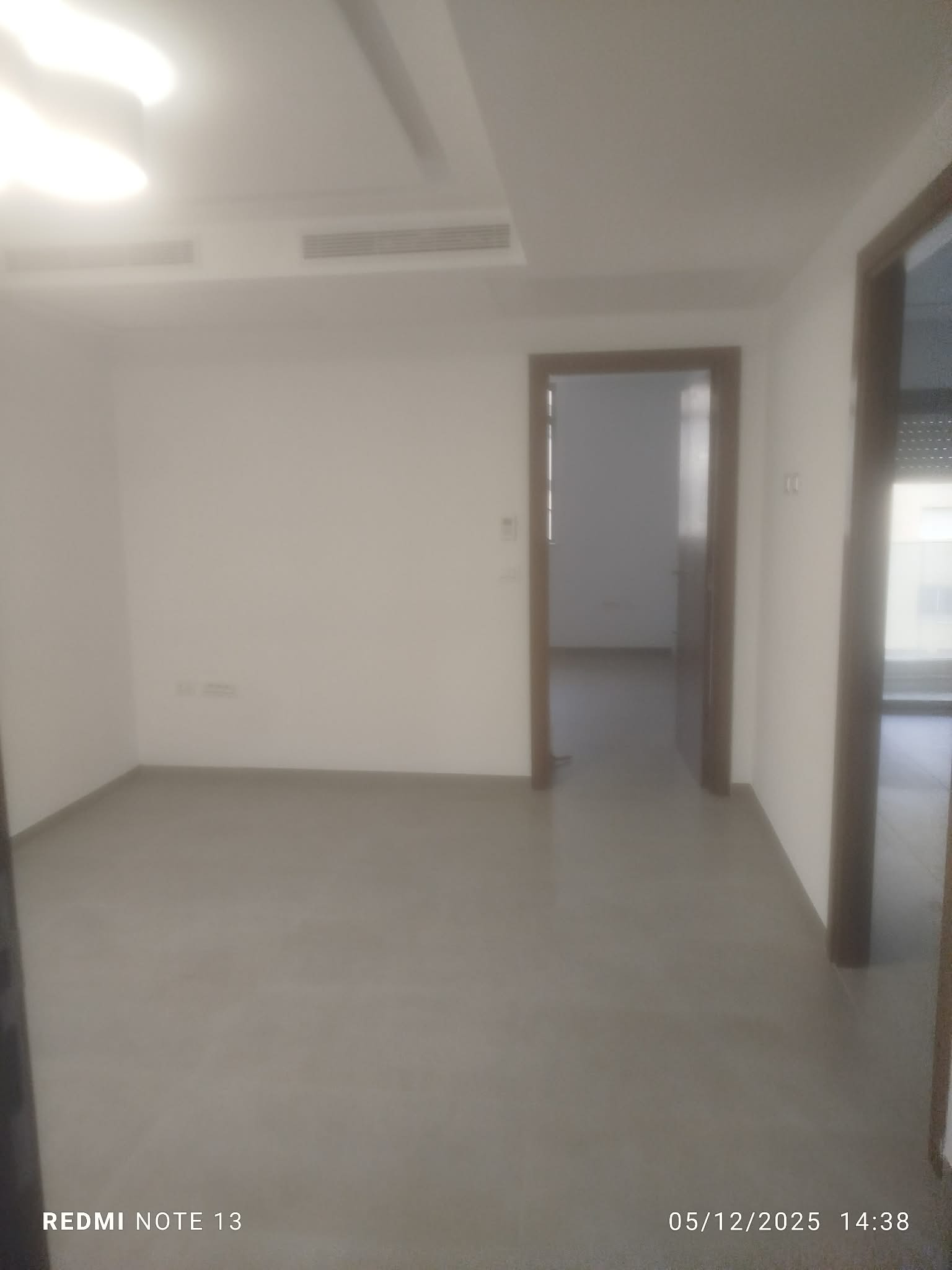 Ariana Ville&nbsp;Cite Ennasr 2&nbsp;Location&nbsp;Appart. 3 pi�ces&nbsp;Appartement � usage de bureau