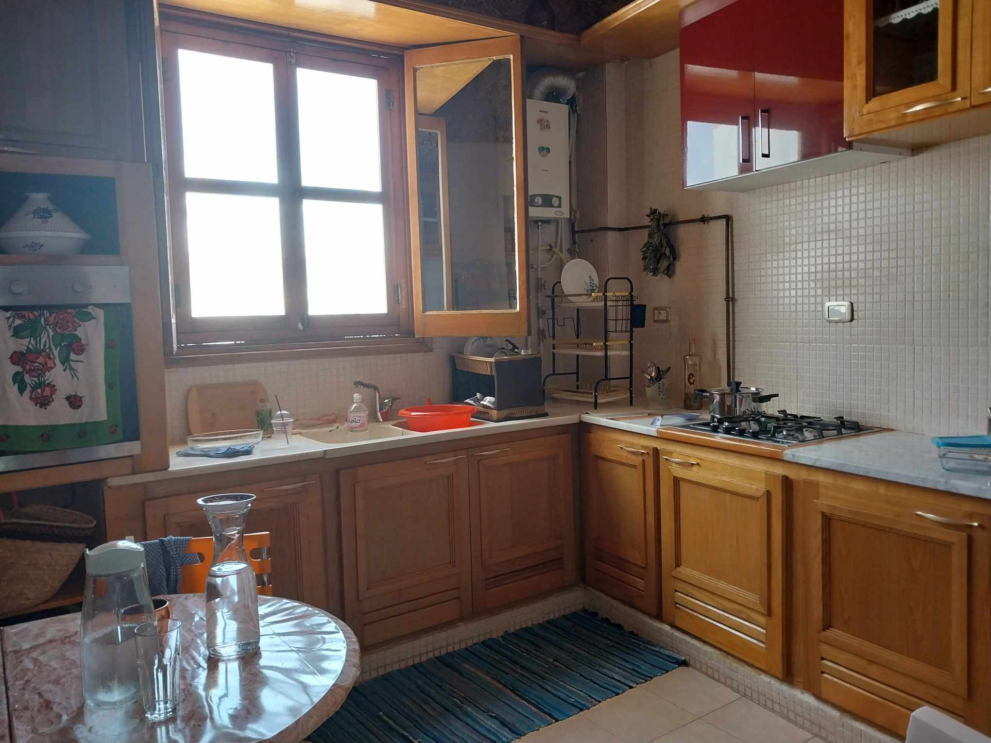 Bab Bhar&nbsp;Bab Bhar&nbsp;Vente&nbsp;Appart. 5 pi�ces+&nbsp;Appartement en bon �tat � la place de barcelone