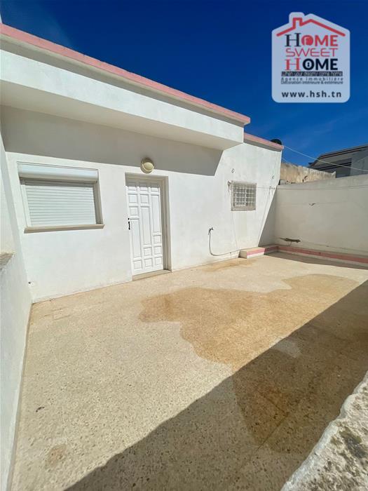 El Kram&nbsp;Le Kram Est&nbsp;Vente&nbsp;Maisons&nbsp;Immeuble roma au kram est