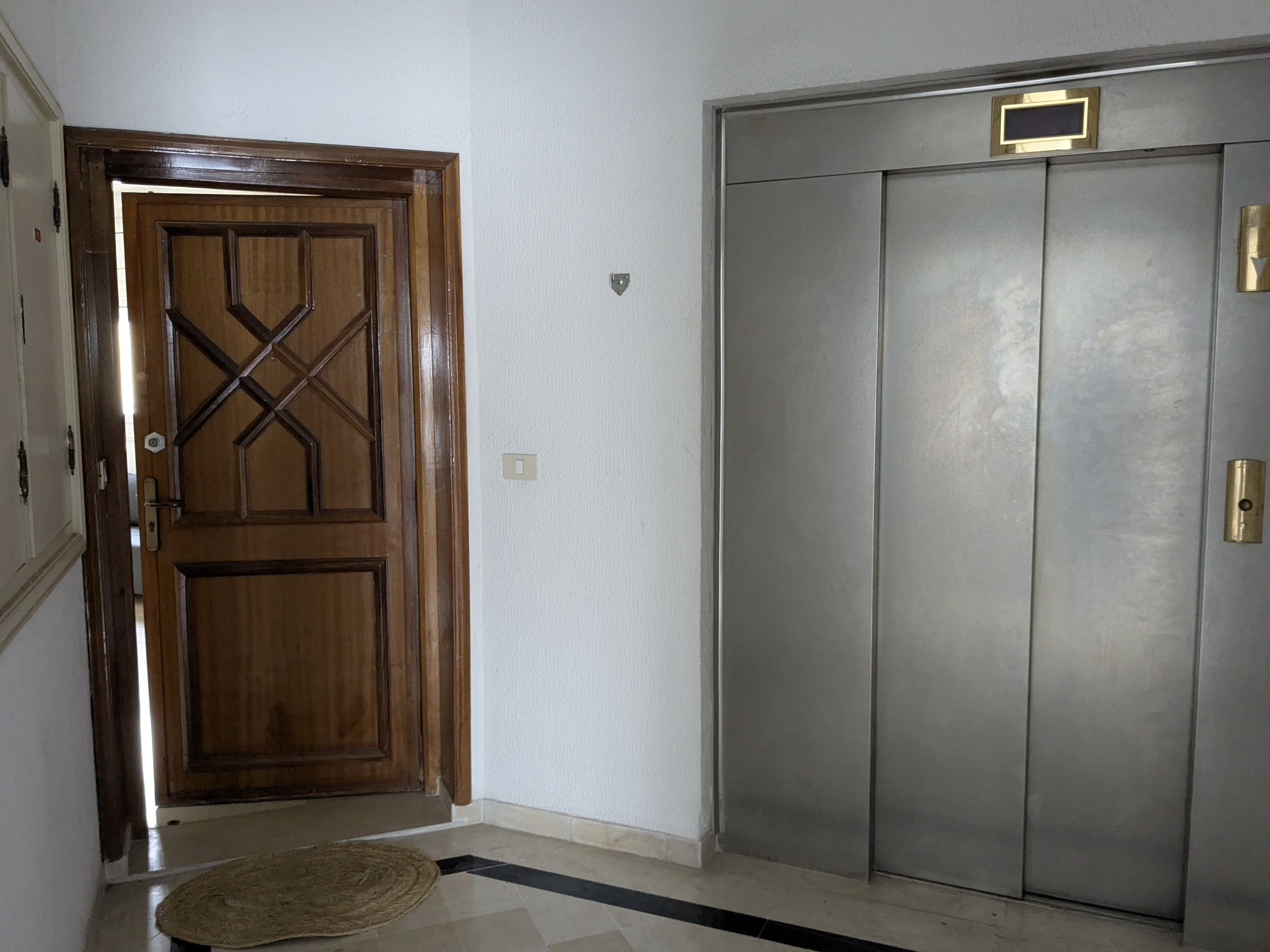 Bab Bhar&nbsp;Hedi Chaker&nbsp;Vente&nbsp;Appart. 2 pi�ces&nbsp;Appartement tunis lafayette s1