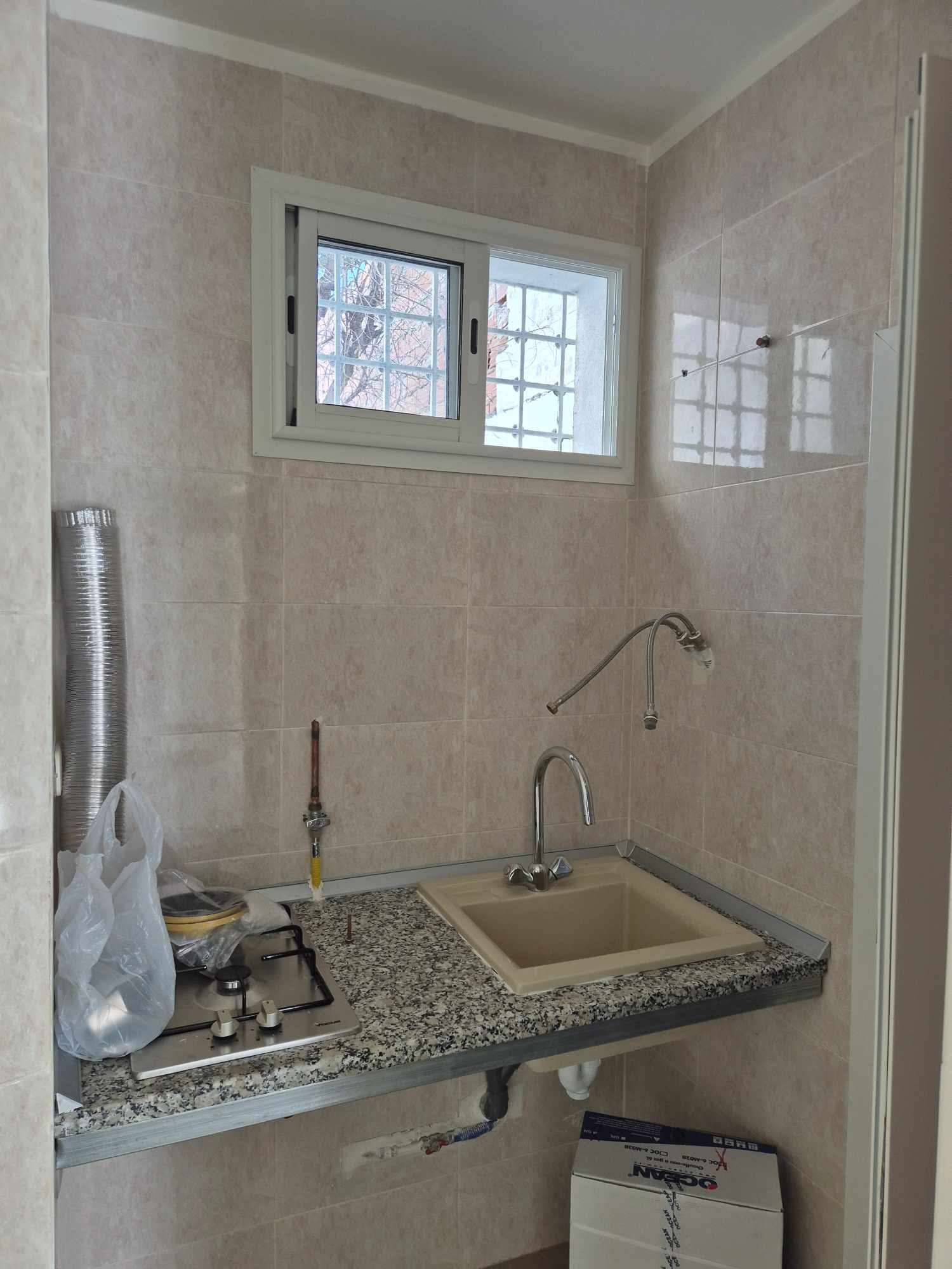 Raoued&nbsp;Cite El Ghazala 1&nbsp;Location&nbsp;Appart. 1 pi�ce&nbsp;Studio cite gazelle